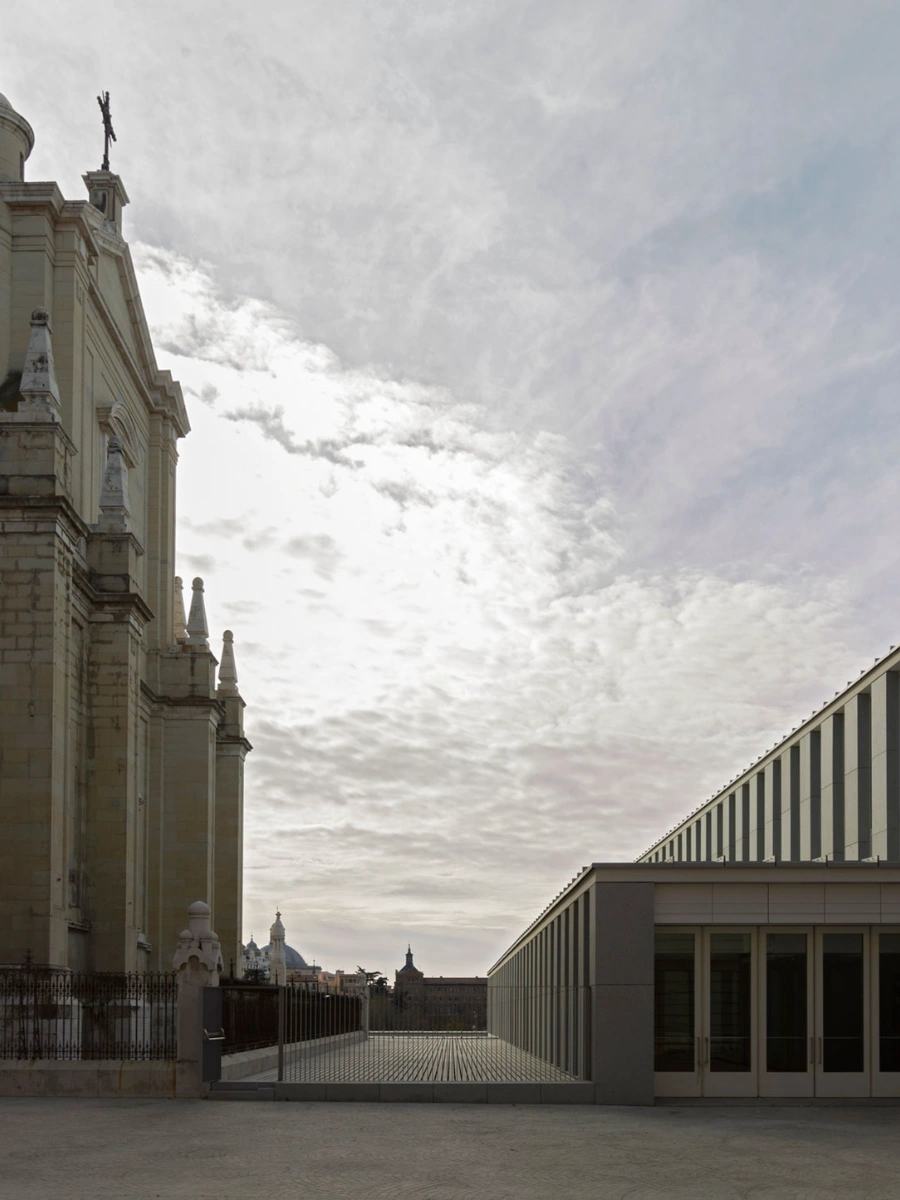 Royal Collections Museum in Madrid by Mansilla & Tuñon