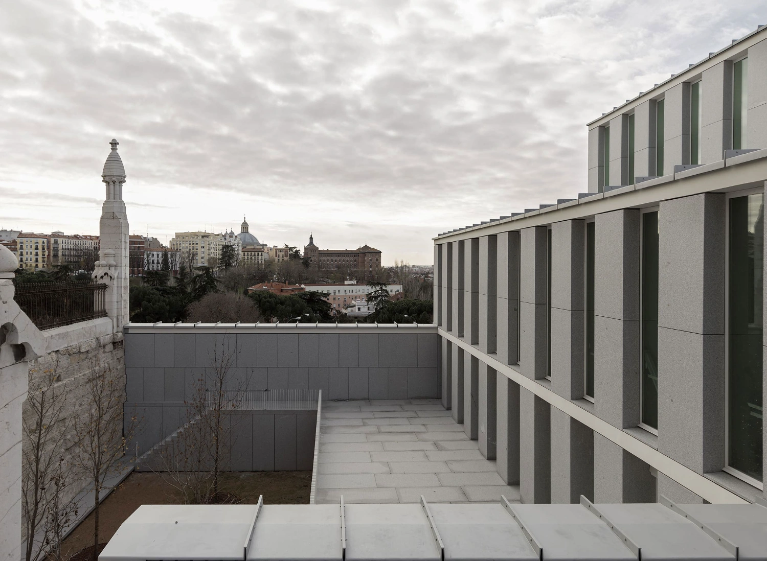 Royal Collections Museum in Madrid by Mansilla & Tuñon, architecture, museum, culture