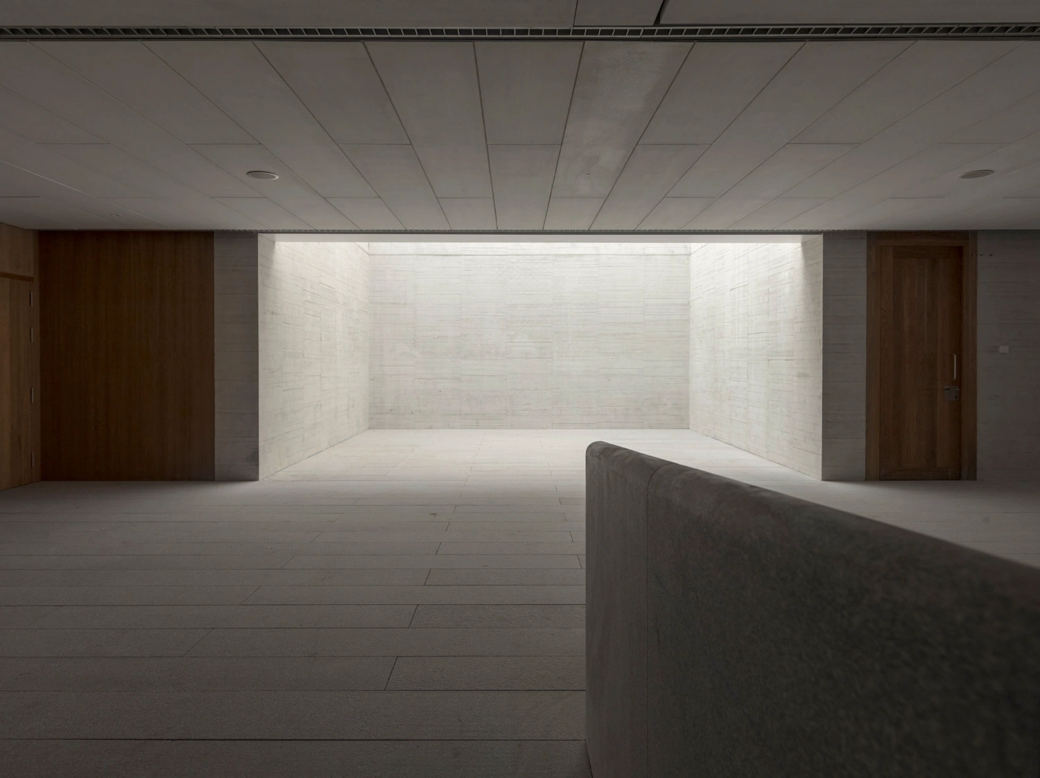 Royal Collections Museum in Madrid by Mansilla & Tuñon, architecture, museum, culture