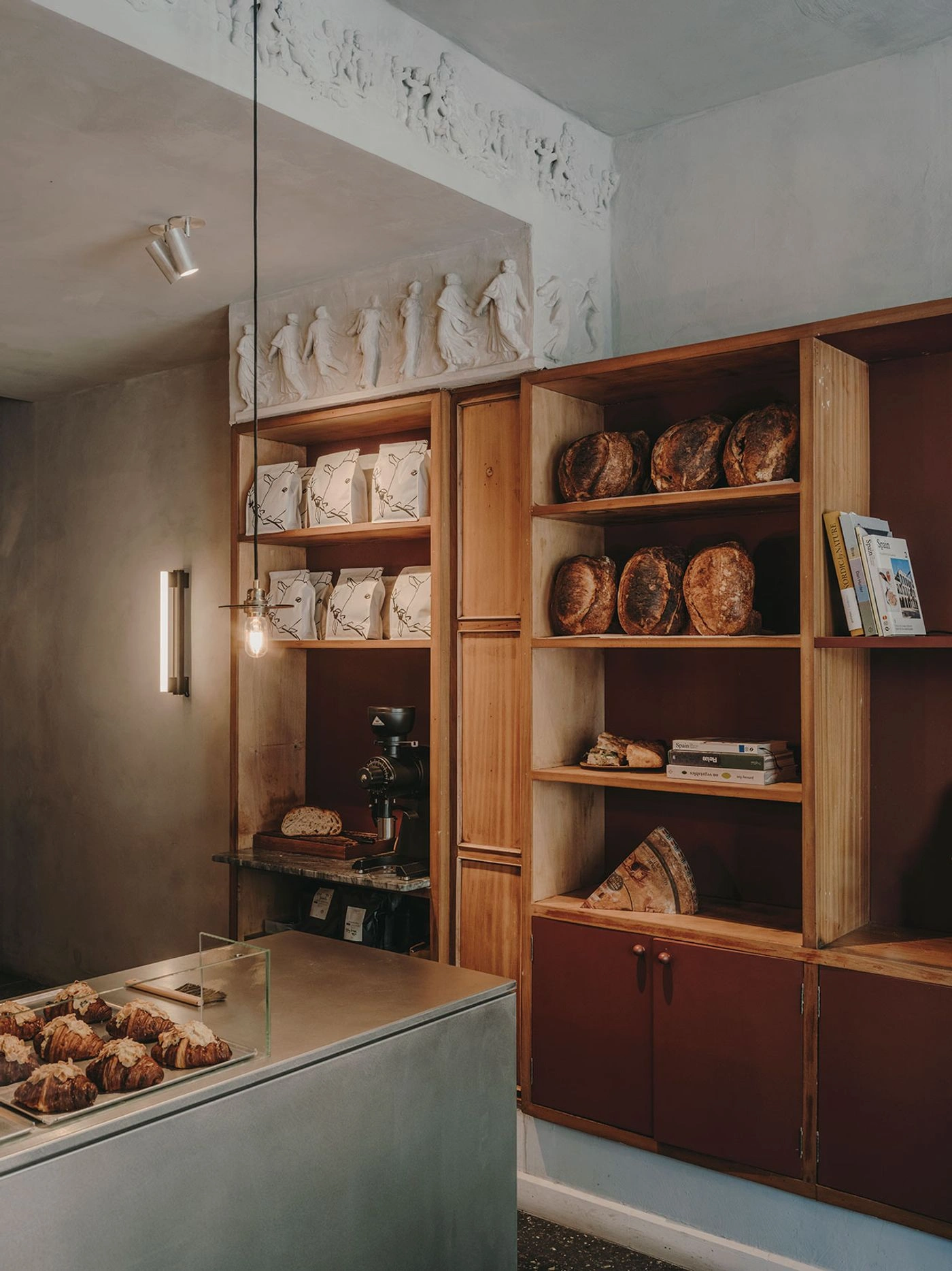 Acid Shop by Plantea Estudio, cafe, coffee, bakery, interior design, Madrid Guide