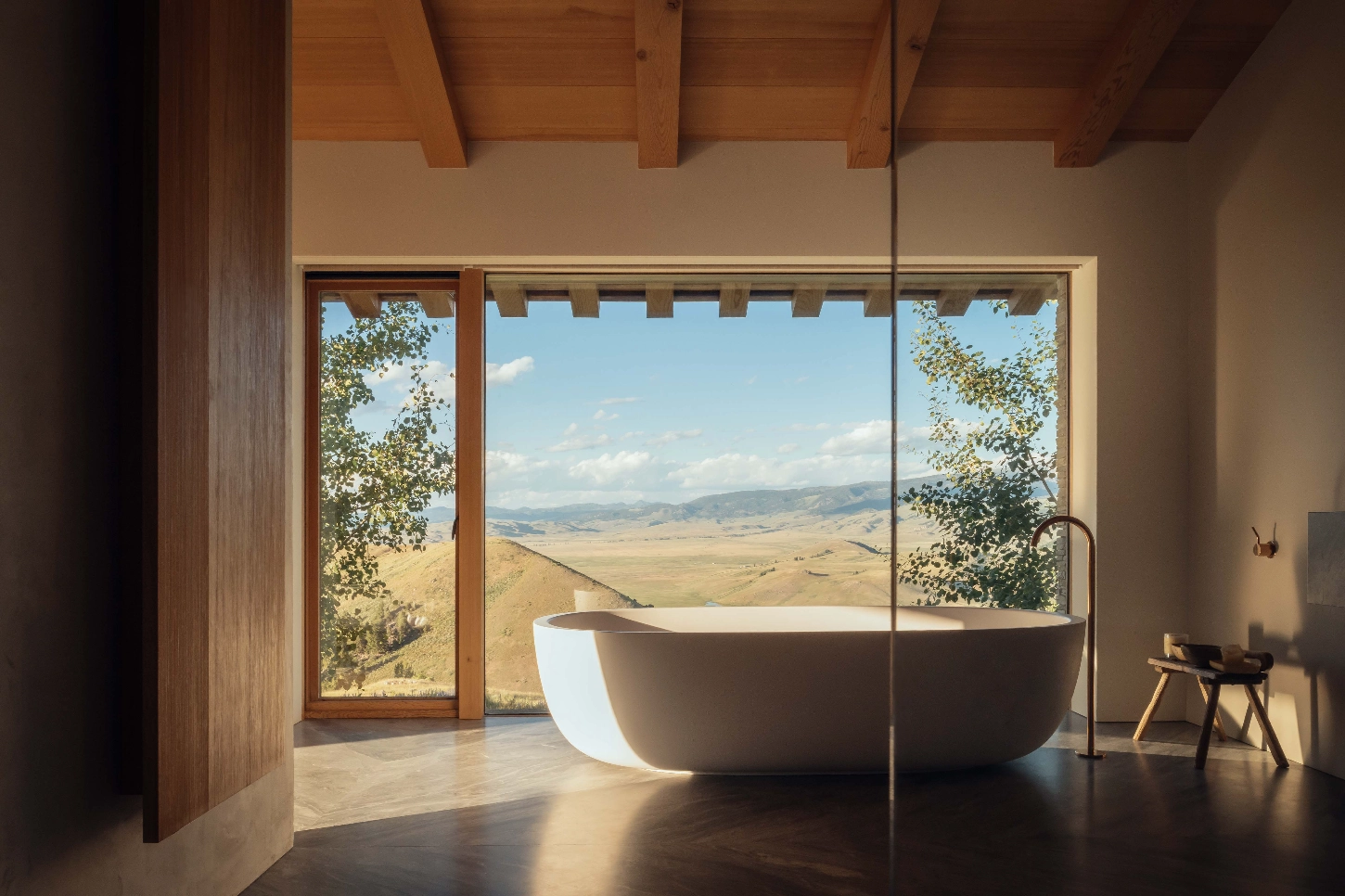 Jackson Hole by McLean Quinlan is a house defined by restraint and quiet materiality