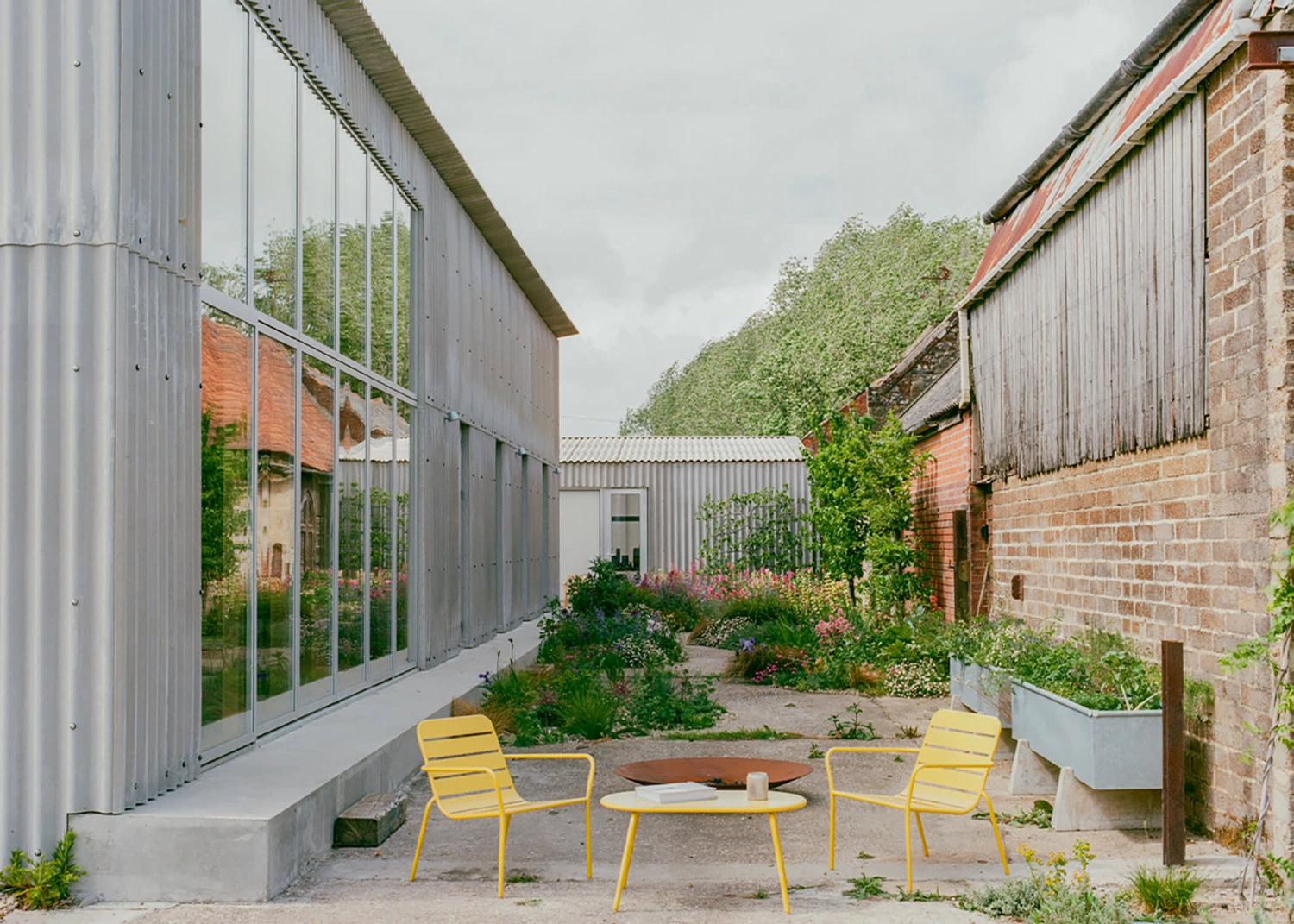 South Barn by Studio Weave, farmhouse, family house, architecture, interior design