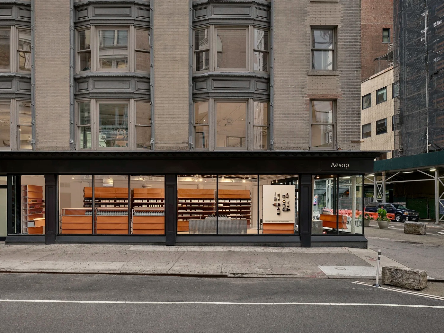 Aēsop NoMad by MV-LLC transforms a 19th-century Broadway building into a dialogue of past and present