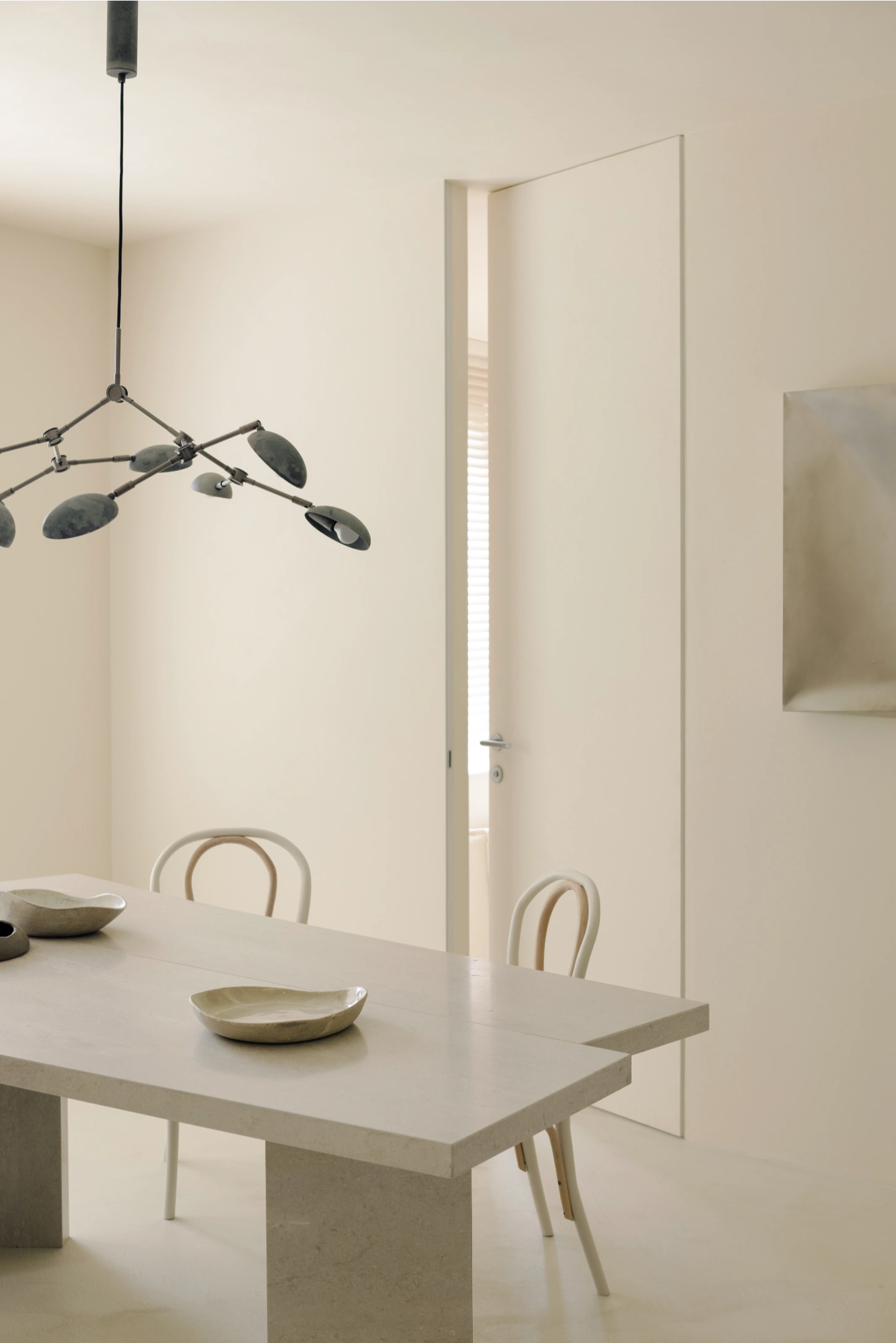 Blondie Space by Vlad Kudin reimagines compact living as an exploration of openness and restraint