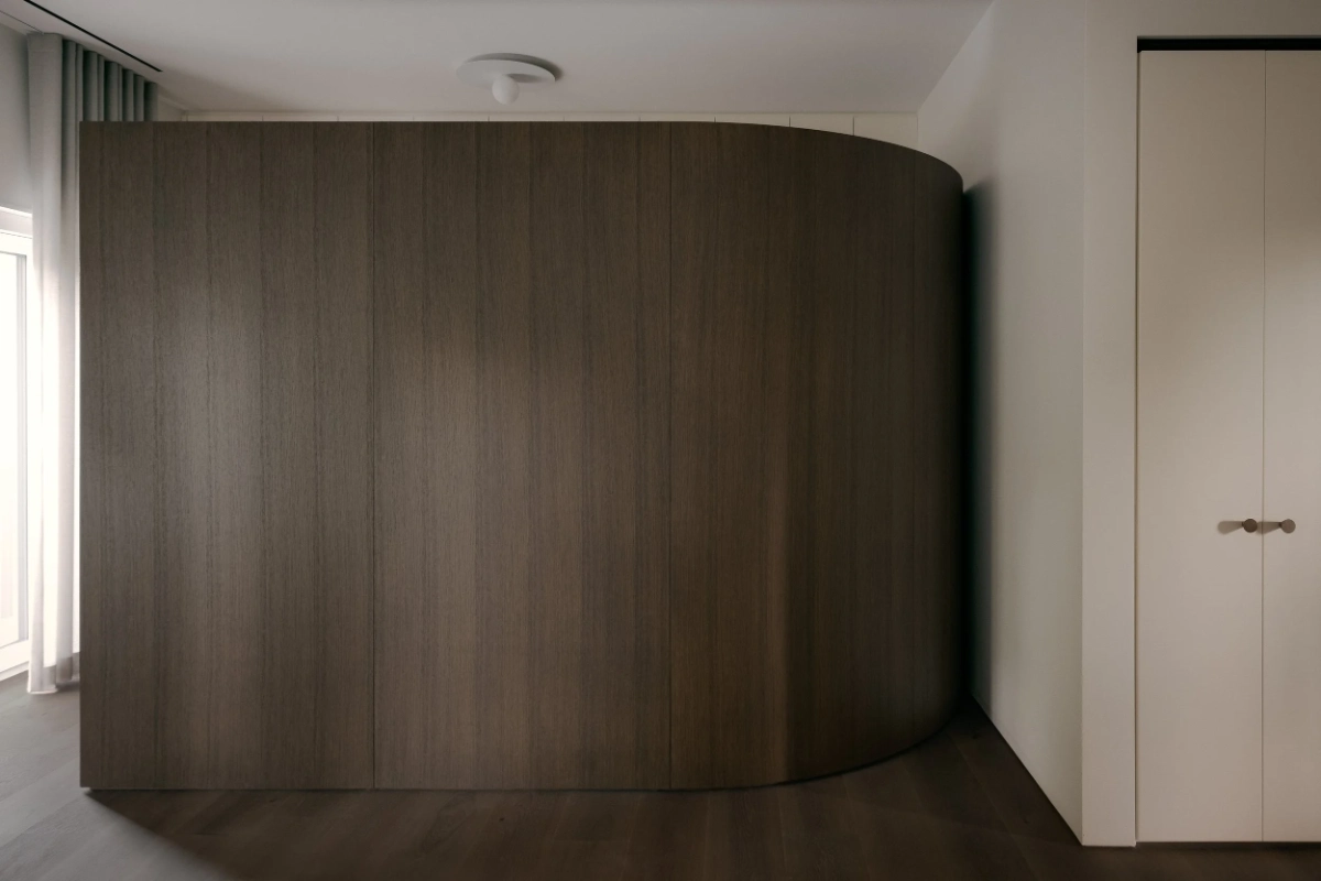 Rathnelly House by Studio VAARO reimagines an Edwardian Toronto home as fluid, tactile, and expansive