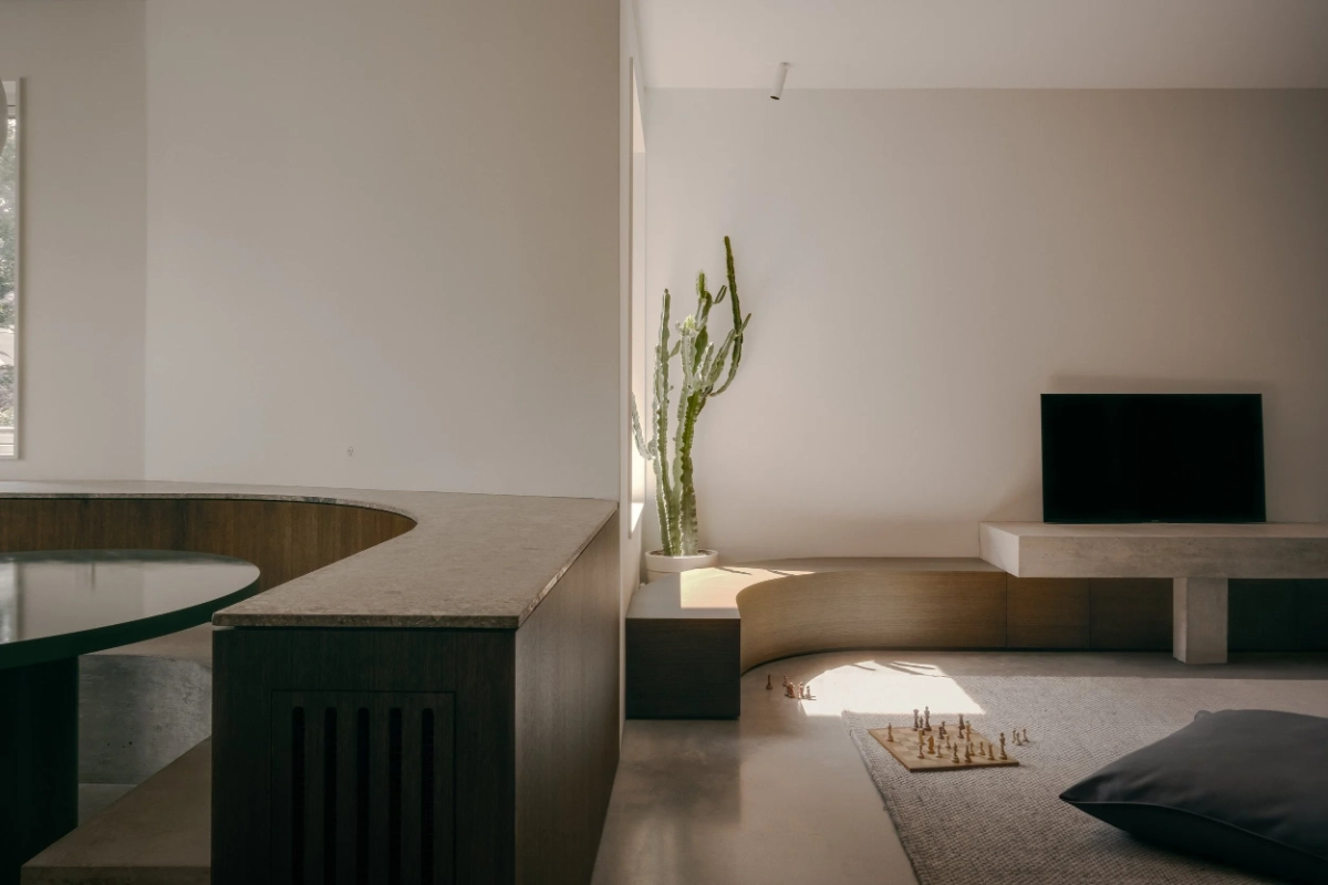 Rathnelly House by Studio VAARO reimagines an Edwardian Toronto home as fluid, tactile, and expansive