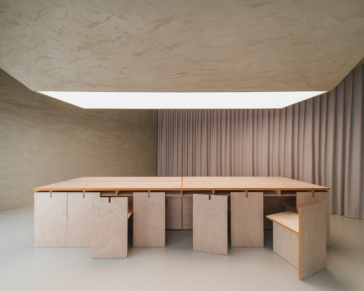 Mosca.Bianca by AACM: A ceramic workshop that blends process, material, and architectural form