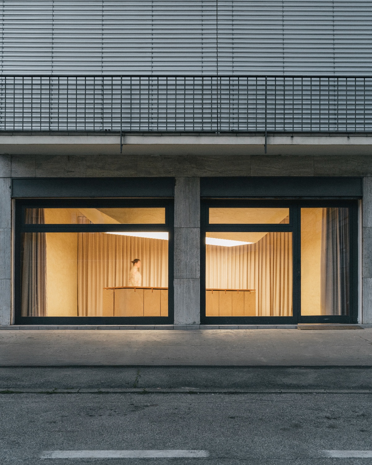 Mosca.Bianca by AACM: A ceramic workshop that blends process, material, and architectural form