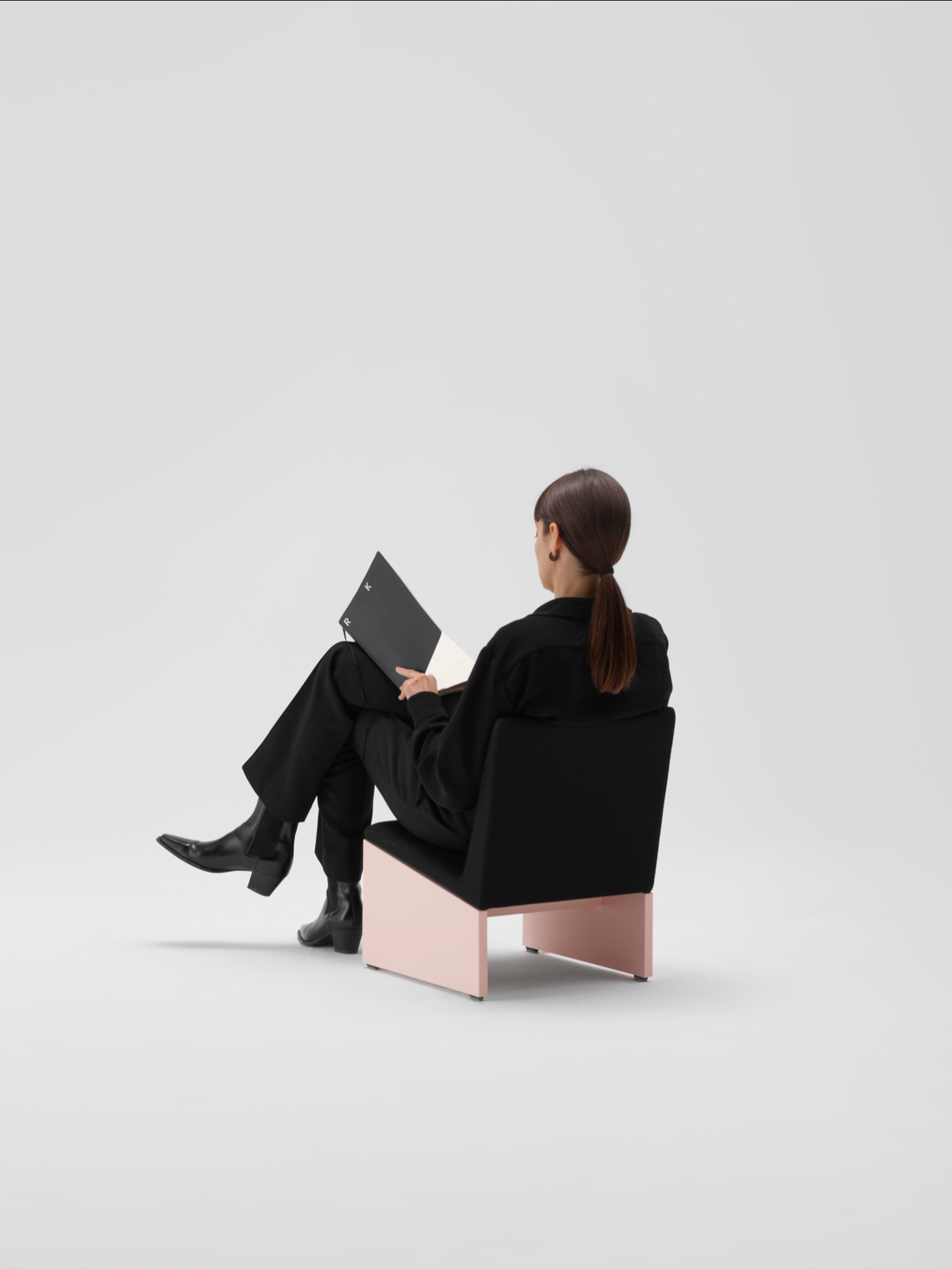 OHH Collection by Gumpo: Soft forms and clean lines meet quiet versatility in modular seating multifunctional design furniture