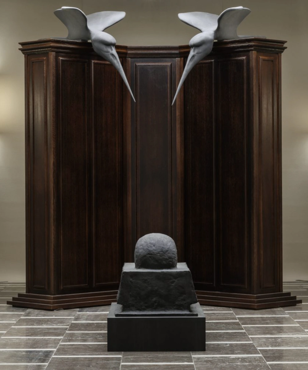 The Burden of Papa Tonnerre by Pol Taburet at Schinkel Pavillon, art exhibition, berlin guide, painting, sculpture