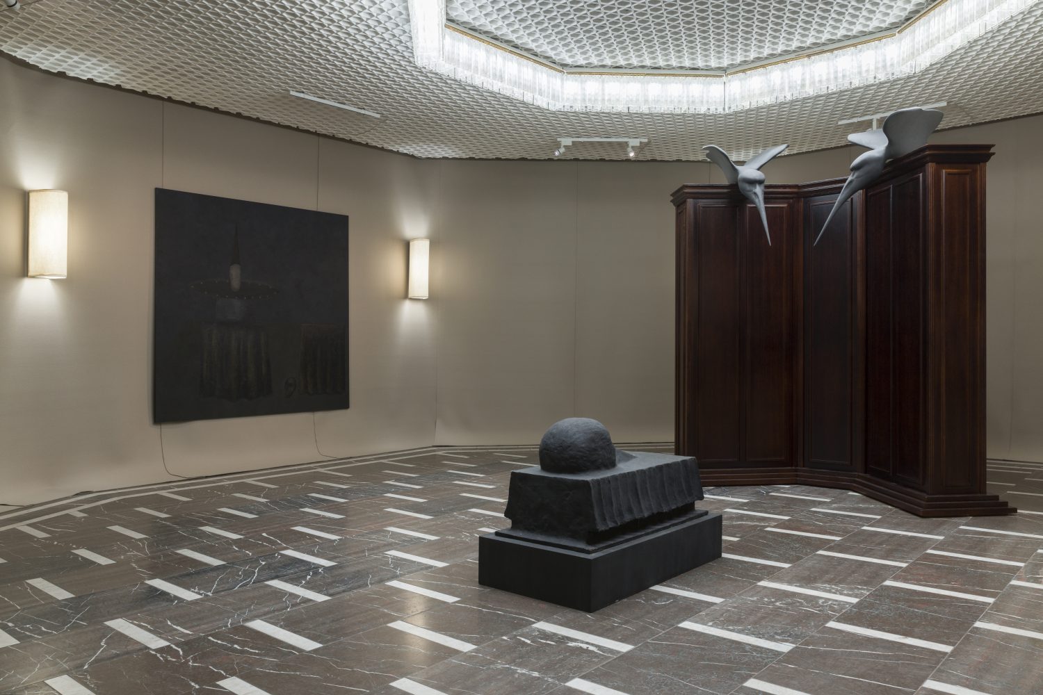 The Burden of Papa Tonnerre by Pol Taburet at Schinkel Pavillon, art exhibition, berlin guide, painting, sculpture