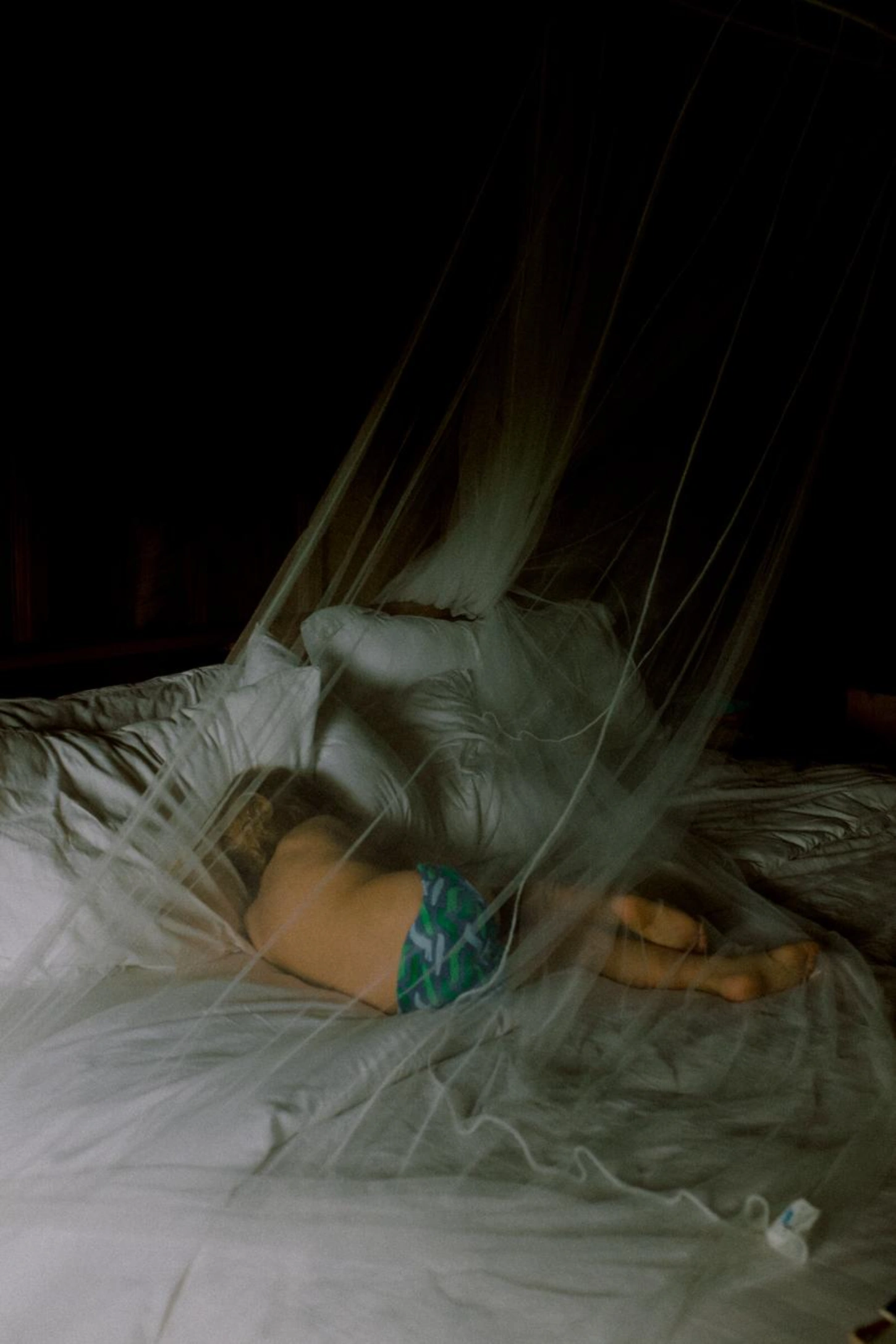 Selected works by Lisa Sorgini Intimate Photography Documentary Mather hood Women hood Kids Babies