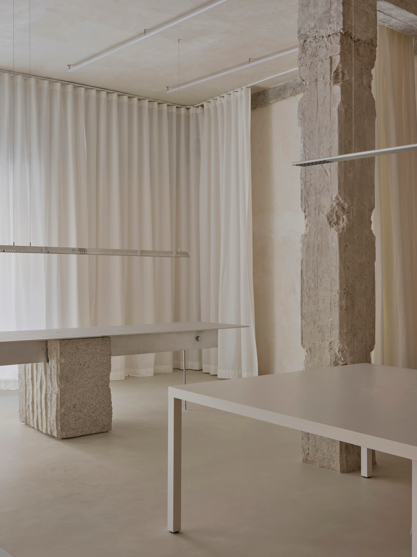 Espacio DIIR by DIIR interior design architectural office