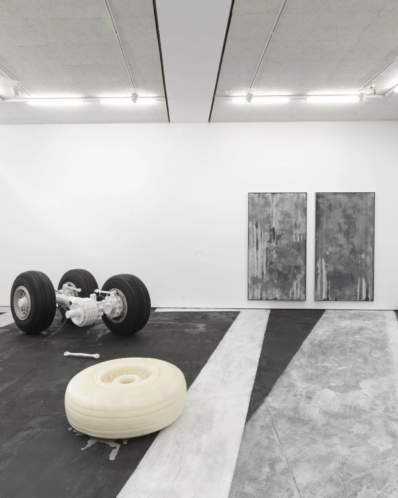 GROUNDED by Daniel Hölzl at Dittrich & Schlechtriem, Berlin art guide, exhibition, gallery