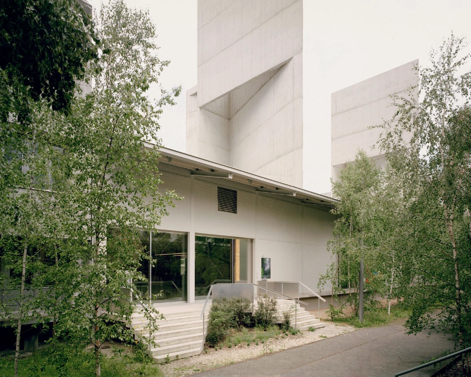 Kunsthaus Baselland by Buchner Bründler Architekten, art museum, Basel guide, concrete architecture
