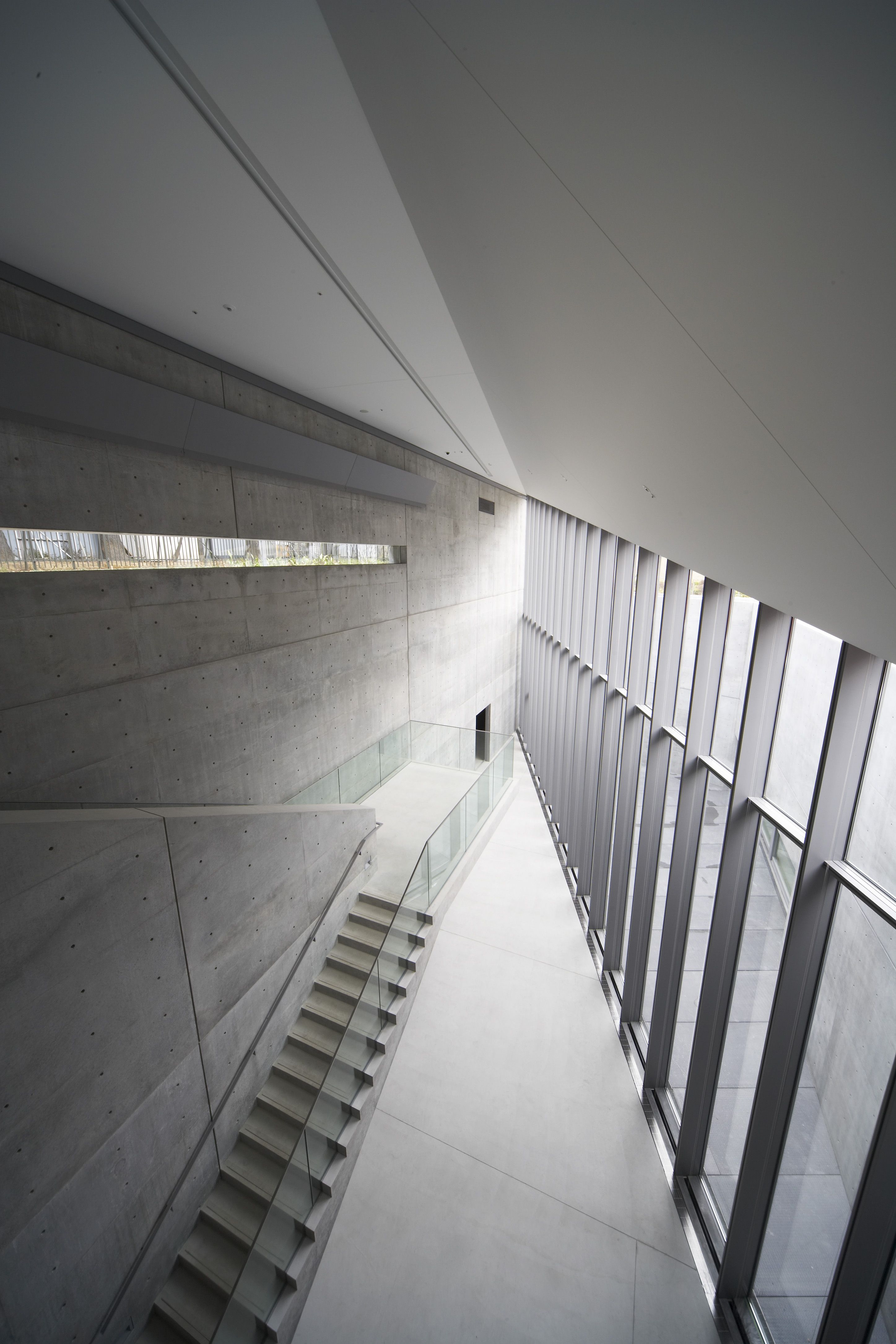 21_21 Design Sight by Tadao Ando, Issey Miyake, Naoto Fukasawa, Tokyo City Guide, concrete architecture, museum