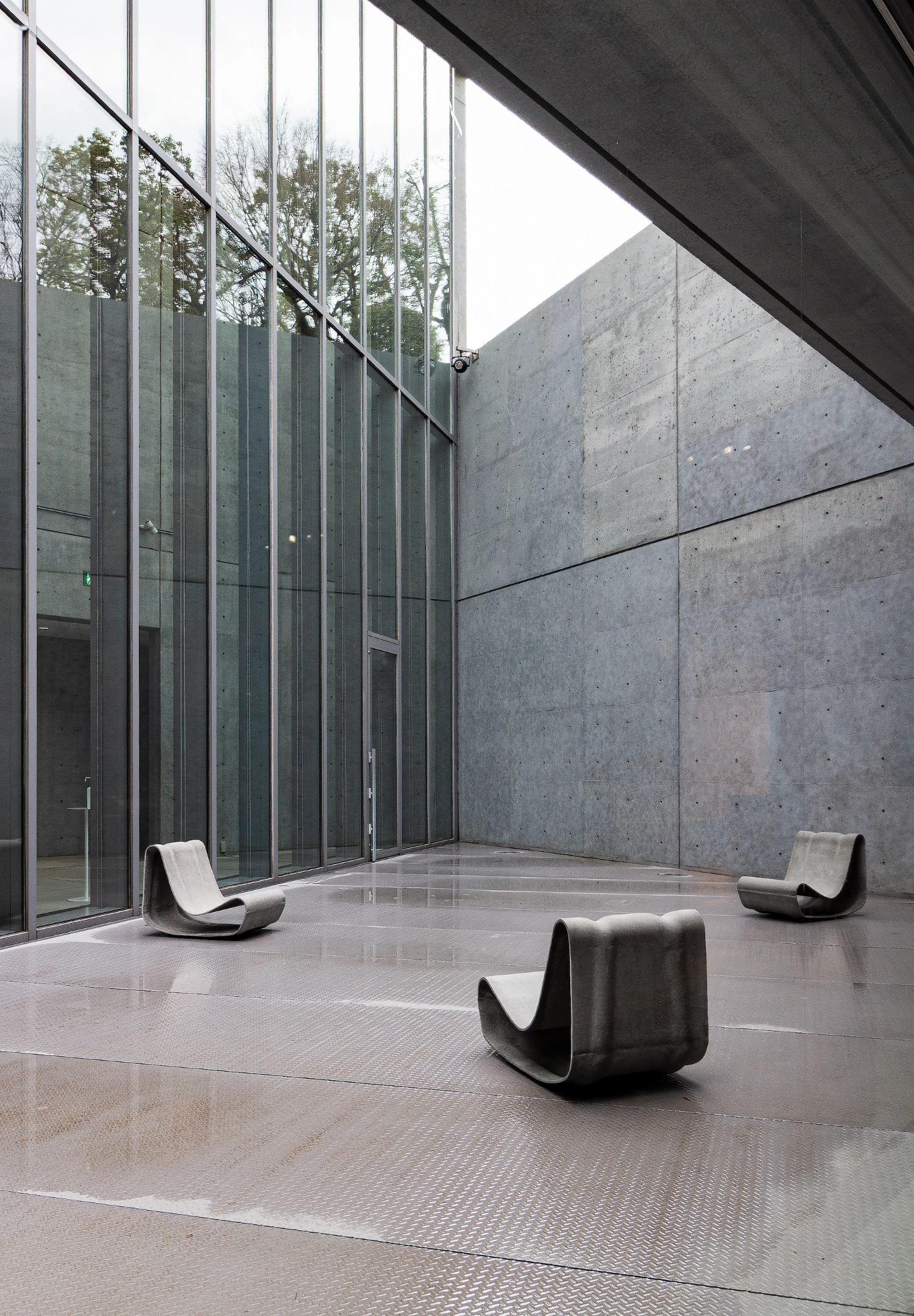 21_21 Design Sight by Tadao Ando, Issey Miyake, Naoto Fukasawa, Tokyo City Guide, concrete architecture, museum