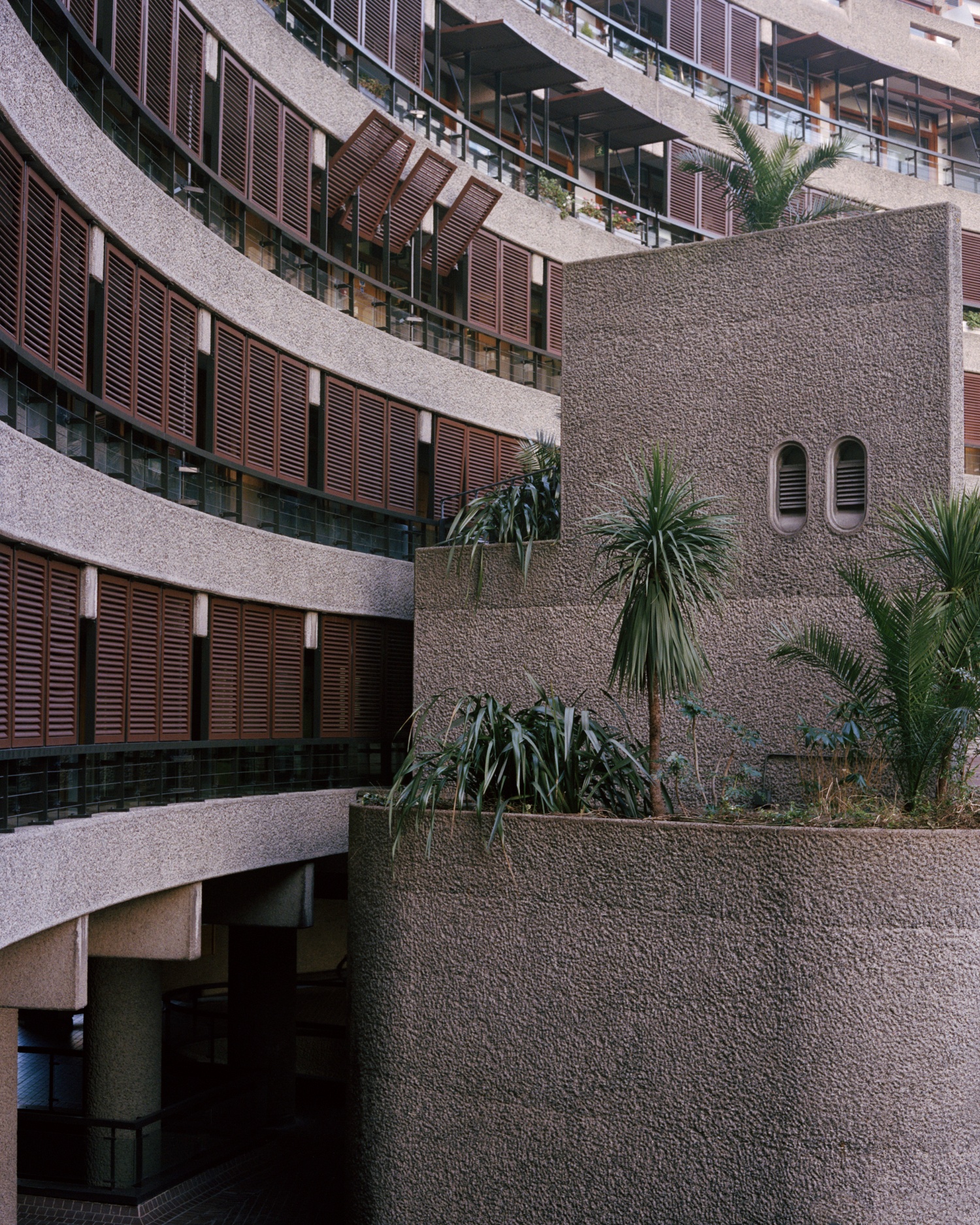The Barbican Centre by Chamberlin, Powell and Bon Brutalist architecture London Guide