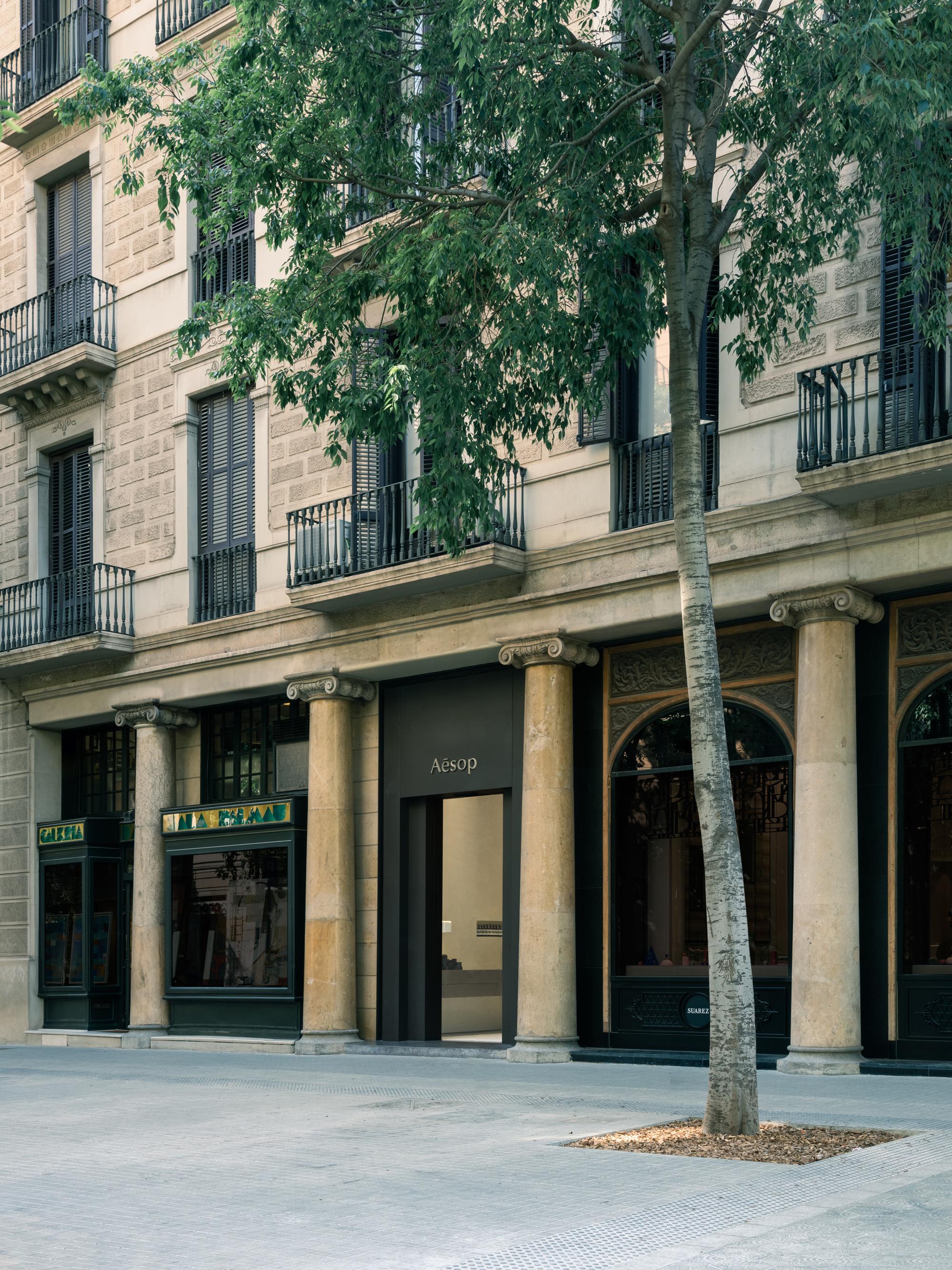 Aesop Store Barcelona by BAROZZI VEIGA