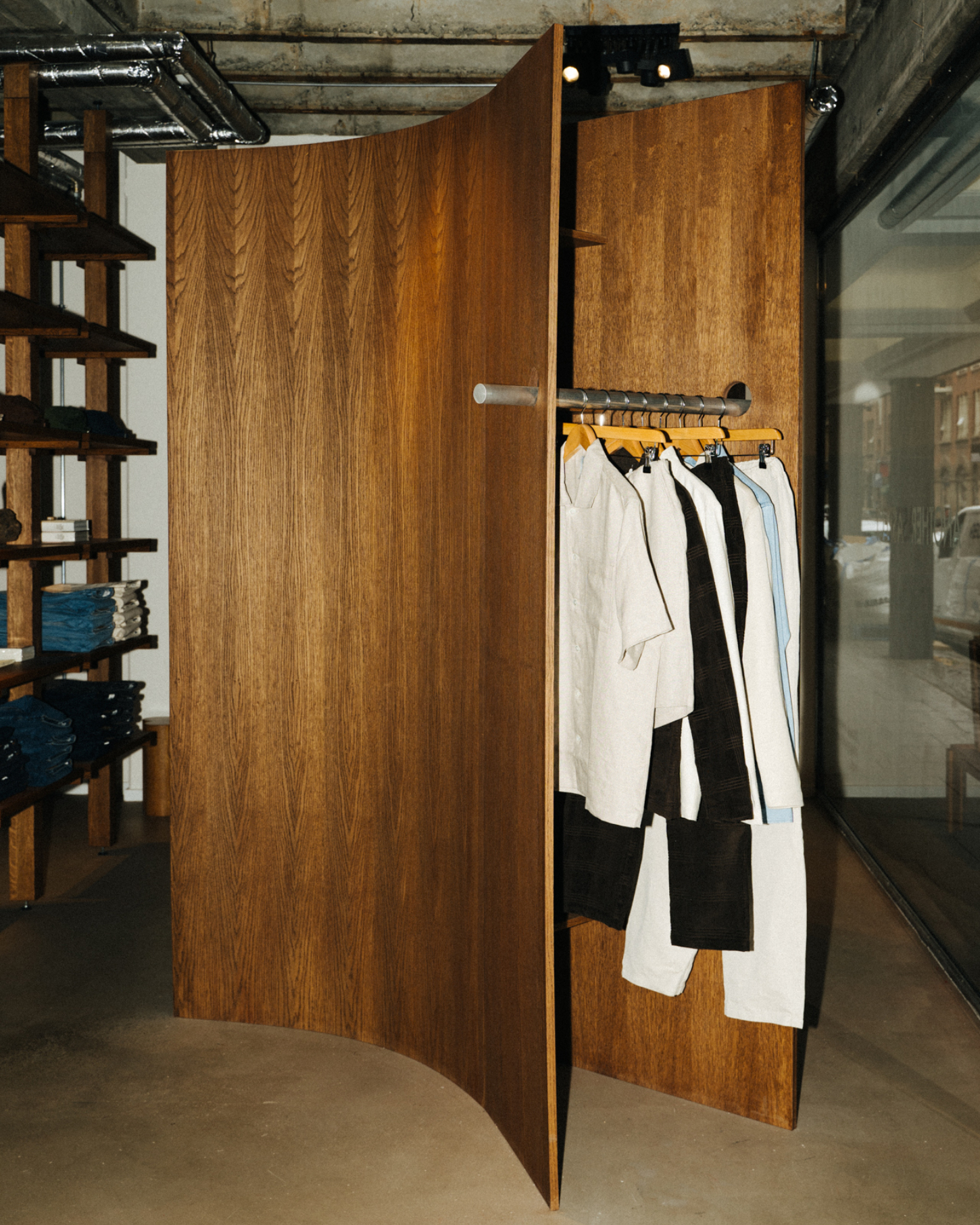 Another Aspect by Studio 0405, minimalism, coffee, retail, interiors, wood