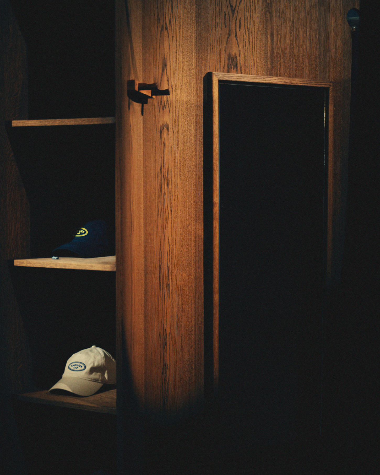 Another Aspect by Studio 0405, minimalism, coffee, retail, interiors, wood