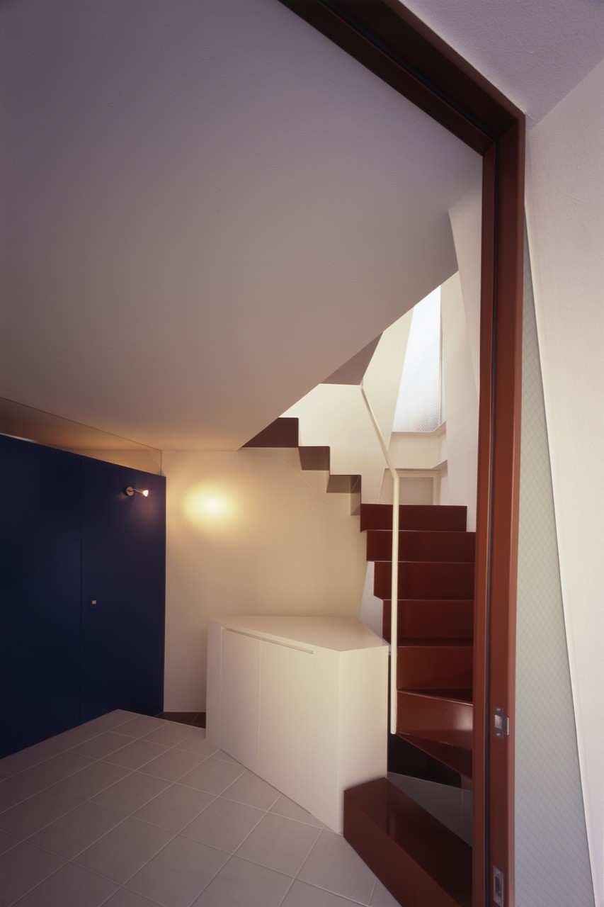 Reflection of Mineral by Atelier Tekuto, japan, architecture, house, minimalism, white