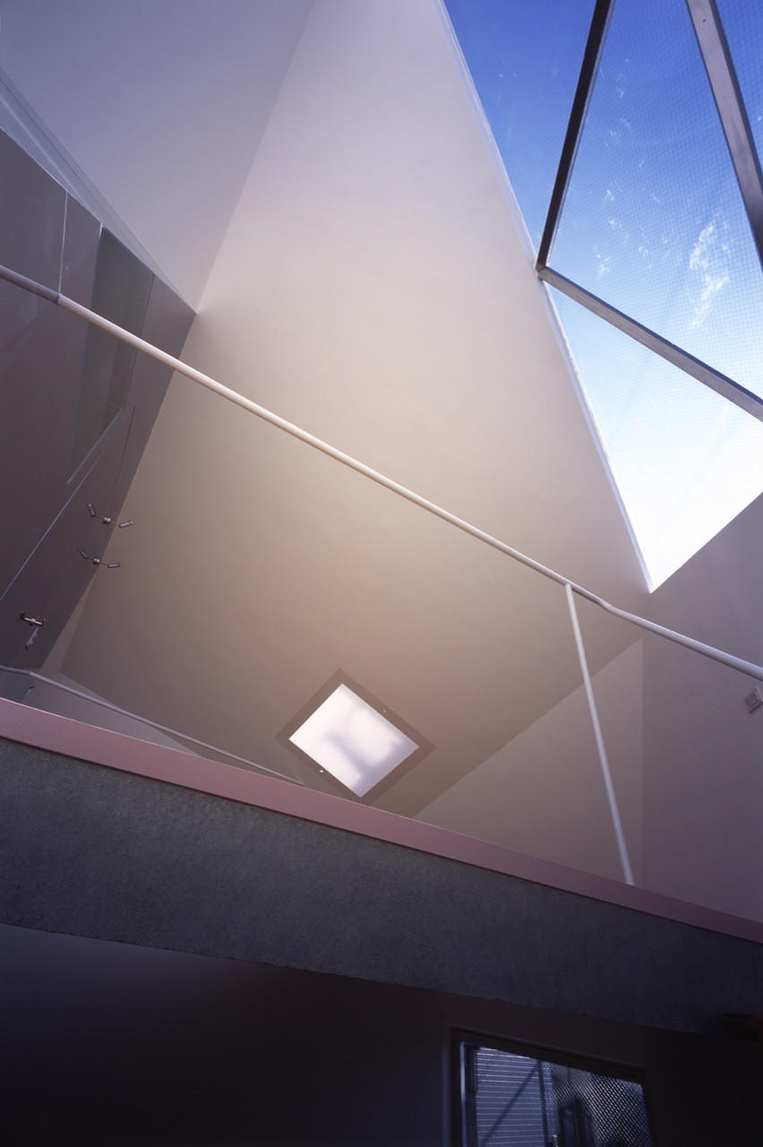 Reflection of Mineral by Atelier Tekuto, japan, architecture, house, minimalism, white