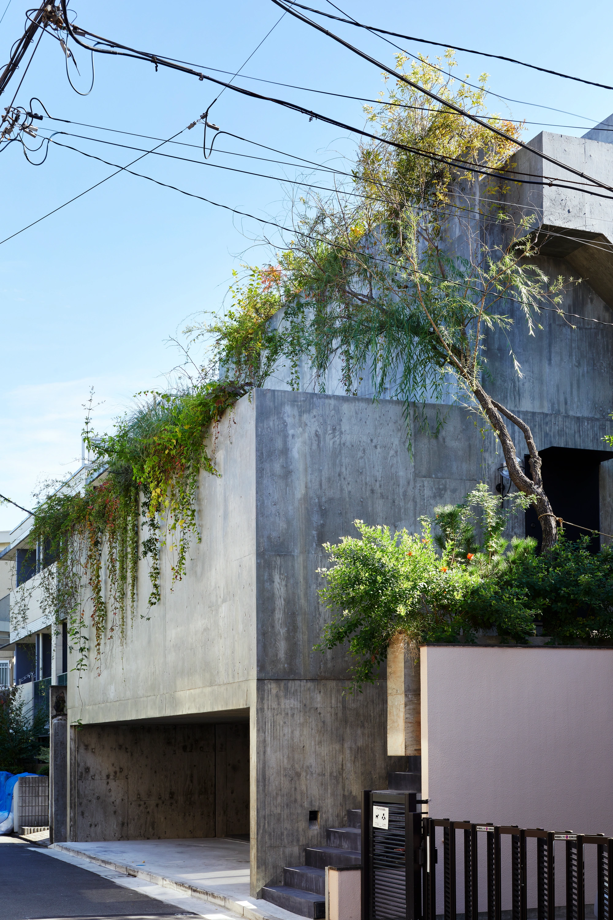 House T by Suppose Design Office, architecture, japan, house, wood, concrete