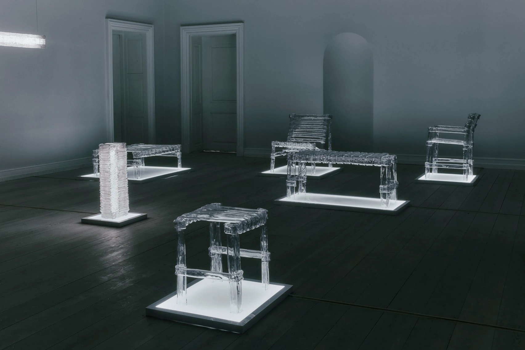 Crafting Plastic by Kasper Kyster, design, minimalism, plastic, exhibition, furniture