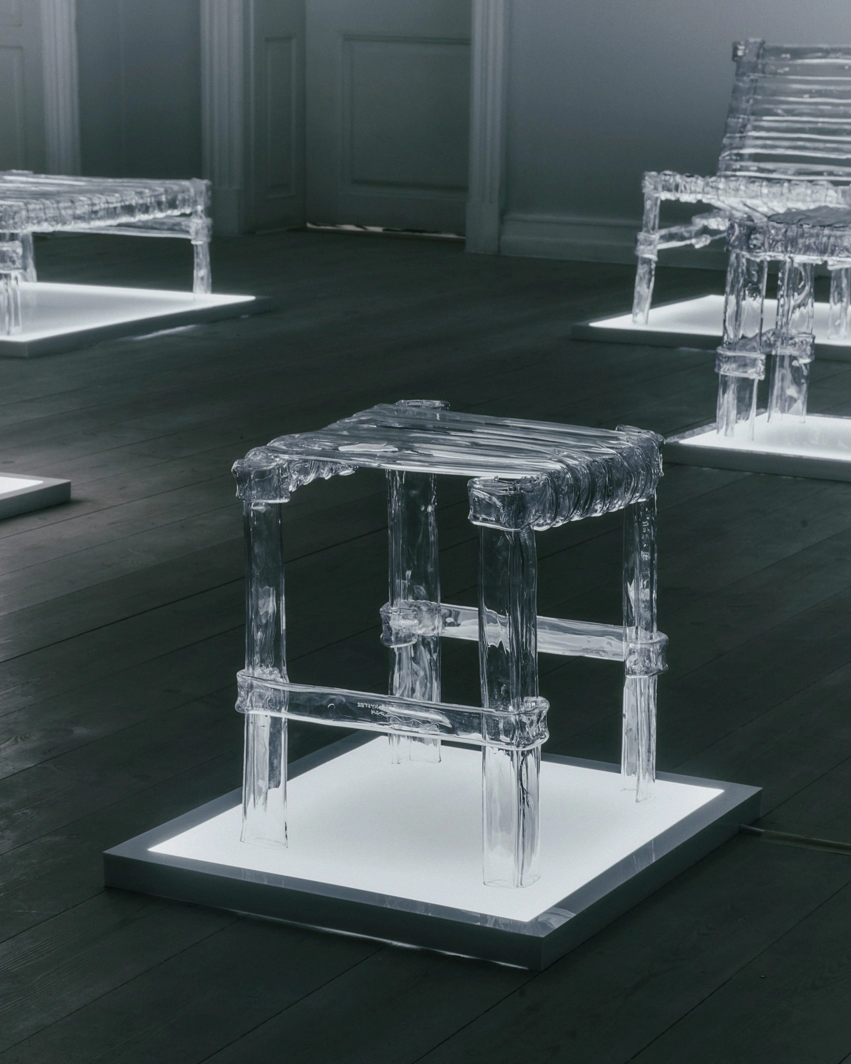 Crafting Plastic by Kasper Kyster, design, minimalism, plastic, exhibition, furniture