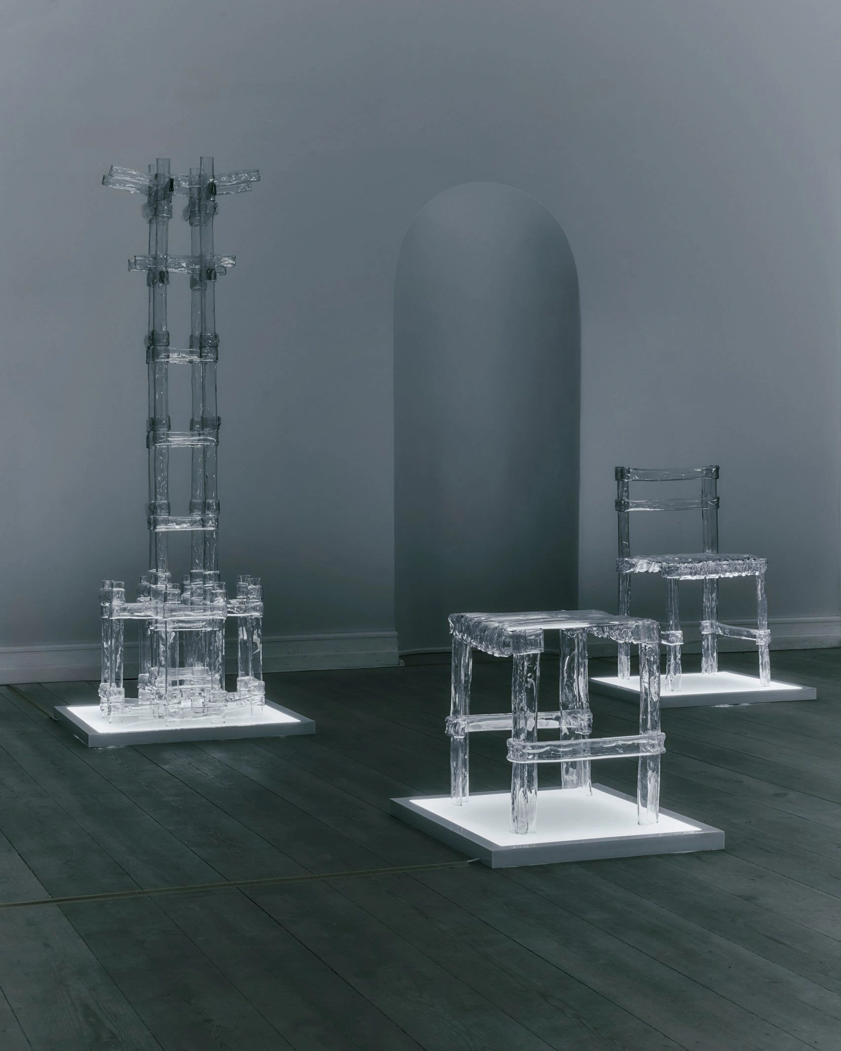 Crafting Plastic by Kasper Kyster, design, minimalism, plastic, exhibition, furniture