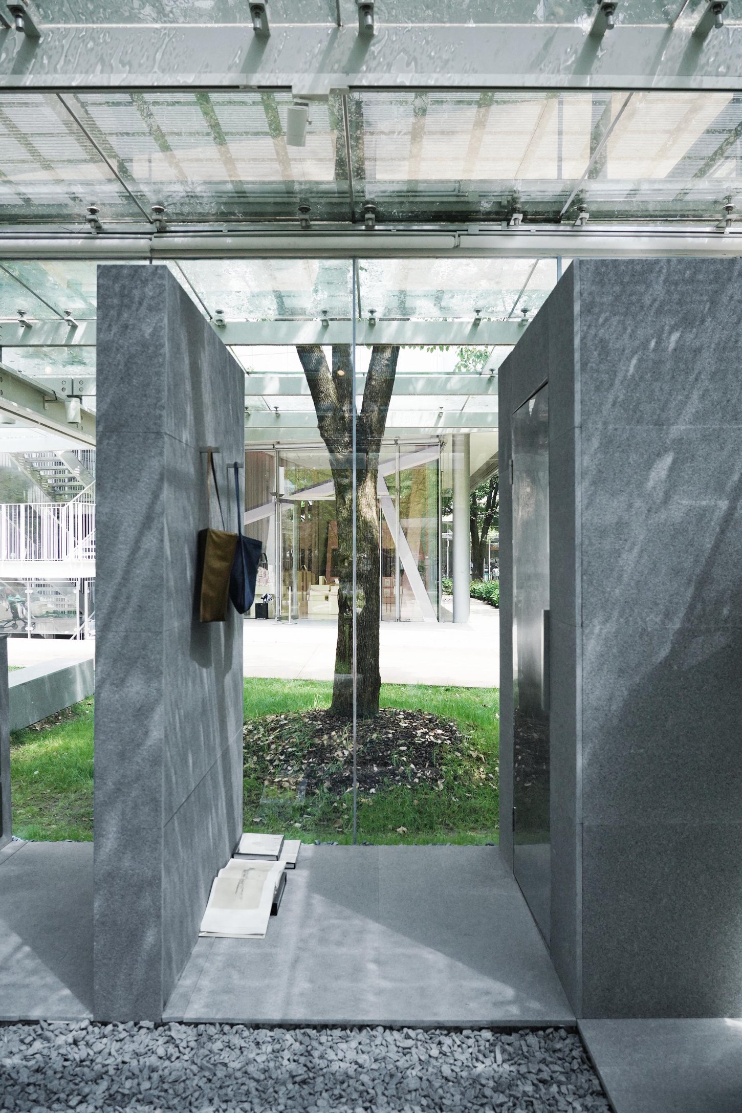 RUOHAN’s store by Studio Profile, fashion, retail, interiors, minimalism