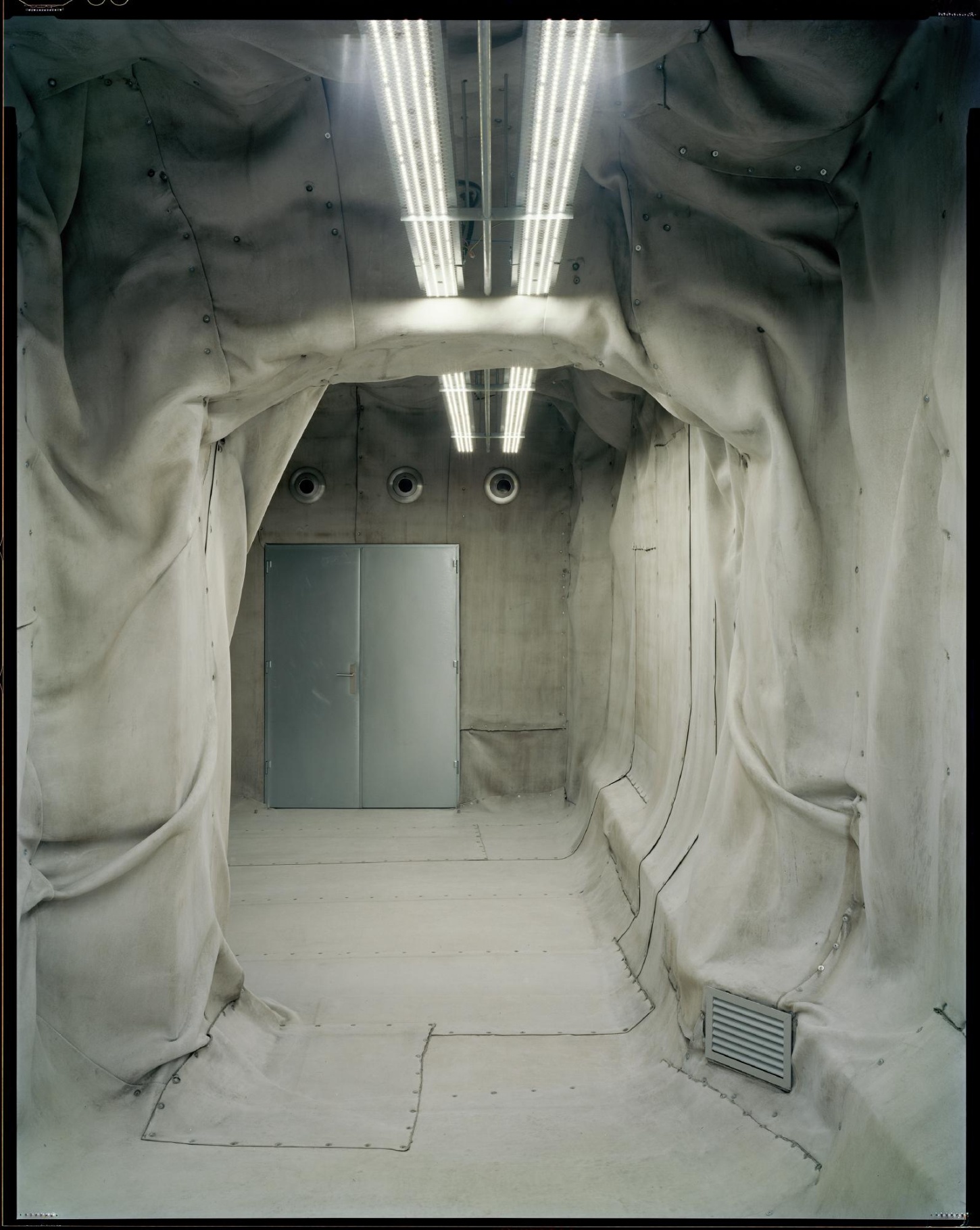 Gimaguas Barcelona by Guillermo Santomà and TEST, retail, interiors, brutalism