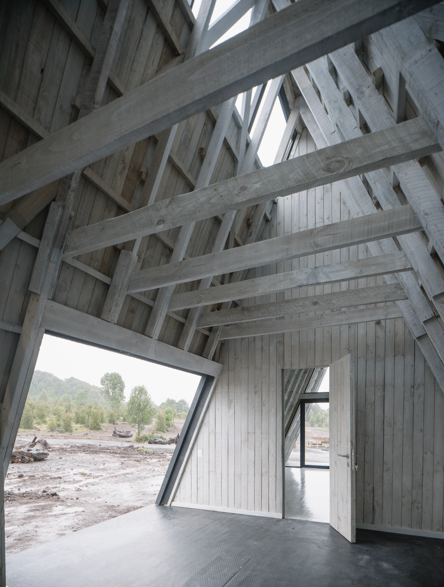 Aladino House by Iván Bravo Arquitectos, architecture, holiday-house, minimalism, wood, nature