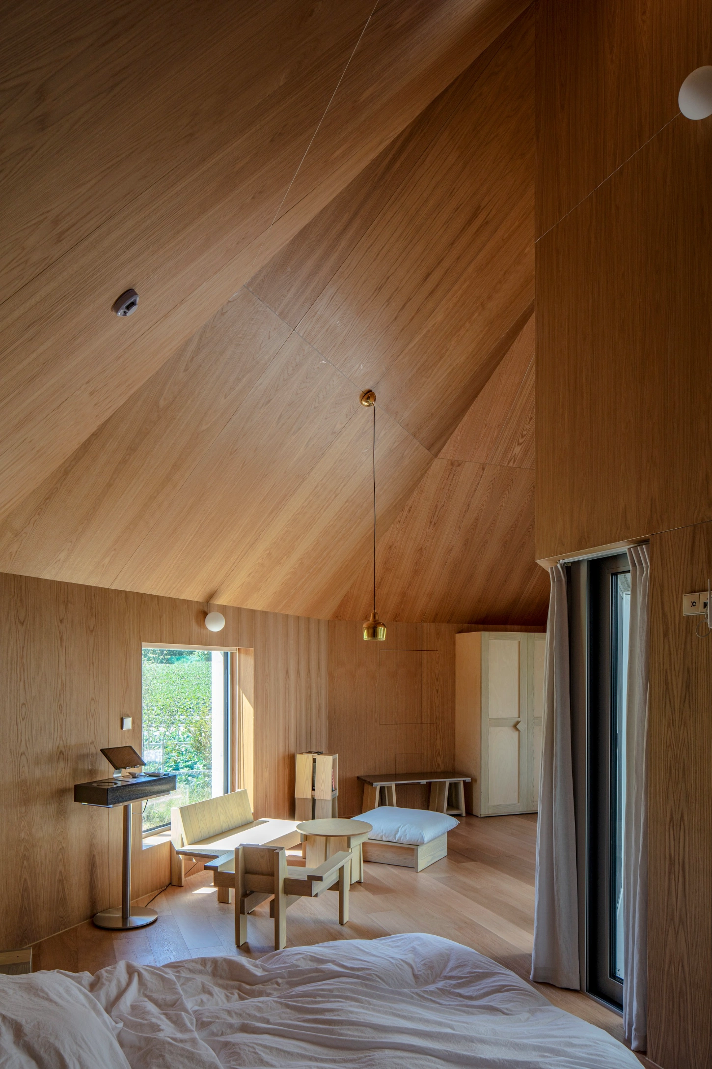Hoji Hangneung by aoa architects, hotel, architecture, rural, minimalism