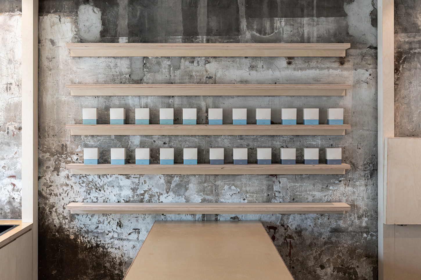 Mokki by GGJH, cafe, minimalism, steel, brick, renovation
