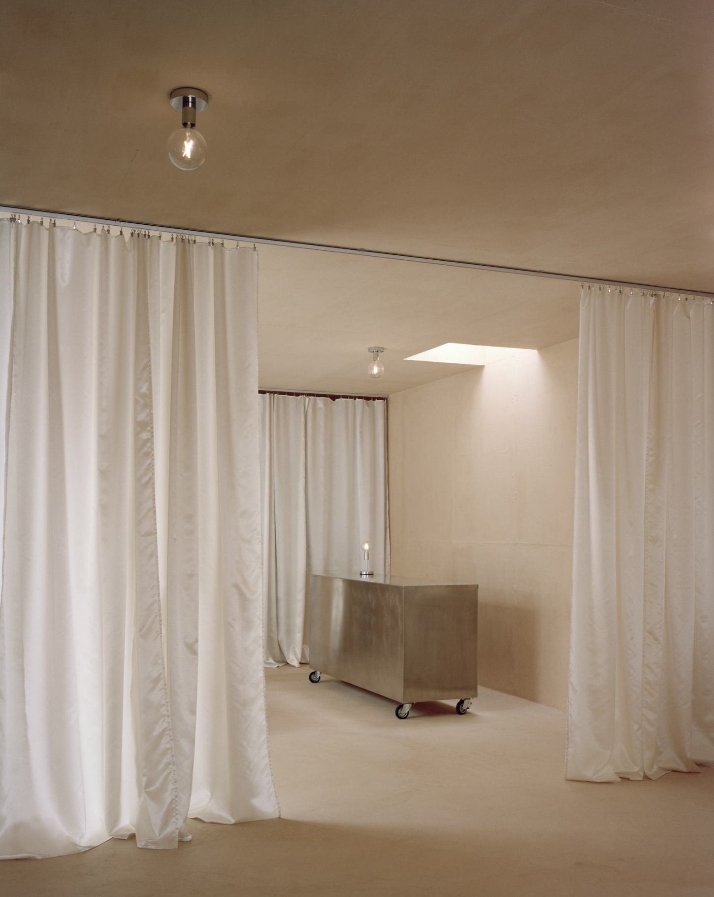 Villa Clea by Matteo Corbellini, clay, interiors, minimalism, aluminium, steel