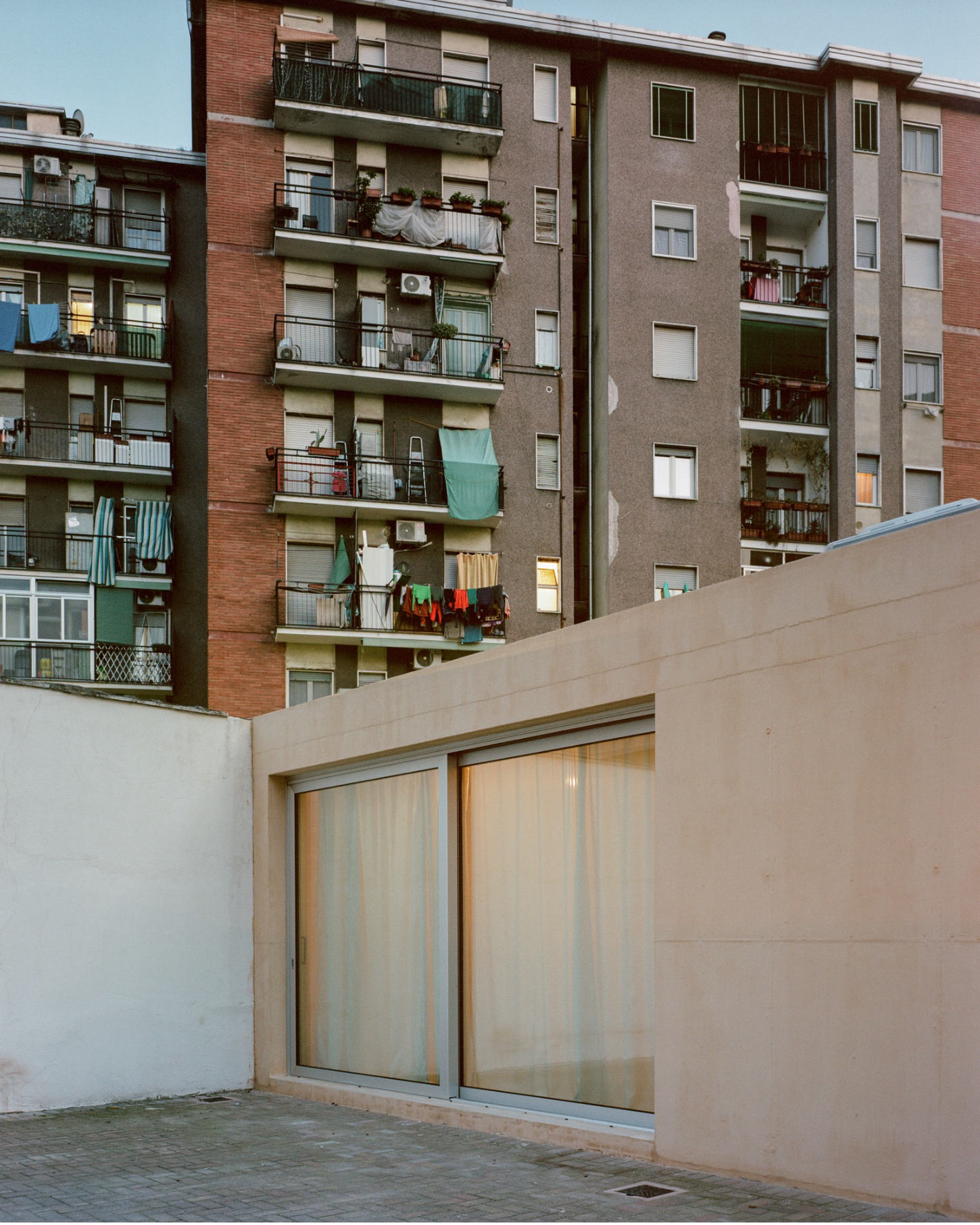 Villa Clea by Matteo Corbellini, clay, interiors, minimalism, aluminium, steel