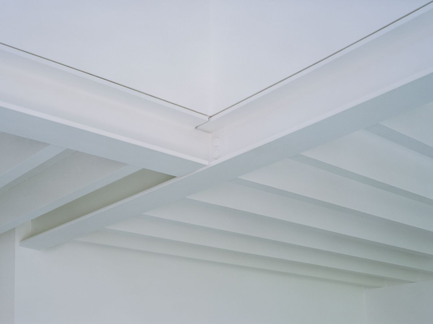 Studio House by Jonathan Burlow, white, minimalism, Industrial, interiors