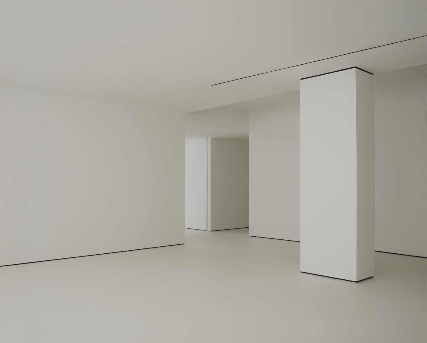 JPS Gallery by Deza Setien, gallery, artspace, white, minimalism, interiors