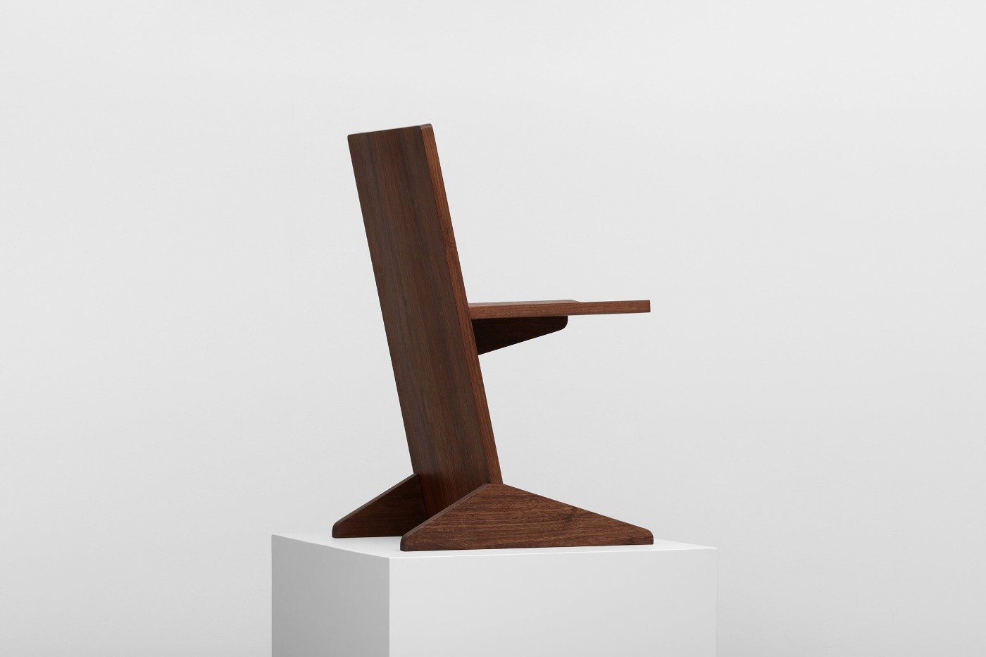 Candi by Lotto Studio, chair, wood, minimalism, craft