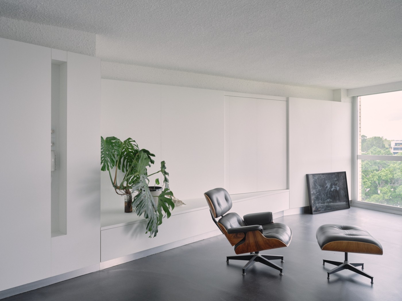 Oxlade by J.AR OFFICE, minimalism, concrete, interiors, white, apartment