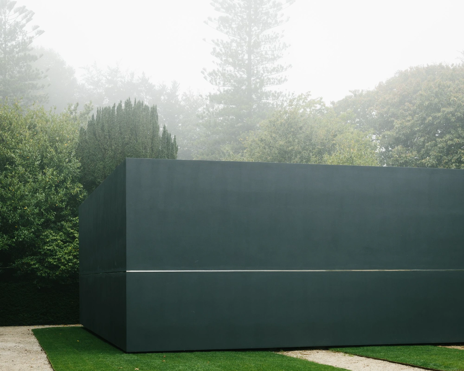 Micro | Macro Pavilion by Ryoji Ikeda + Nuno Brandão Costa, minimalism, architecture, pavilion, artspace, black