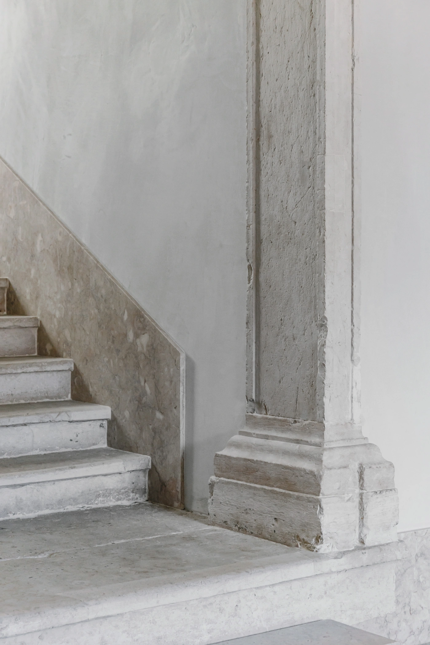 Santa Clara 1728 by Aires Mateus for Silent Living, hotel, portugal, architecture, renovation, minimalism