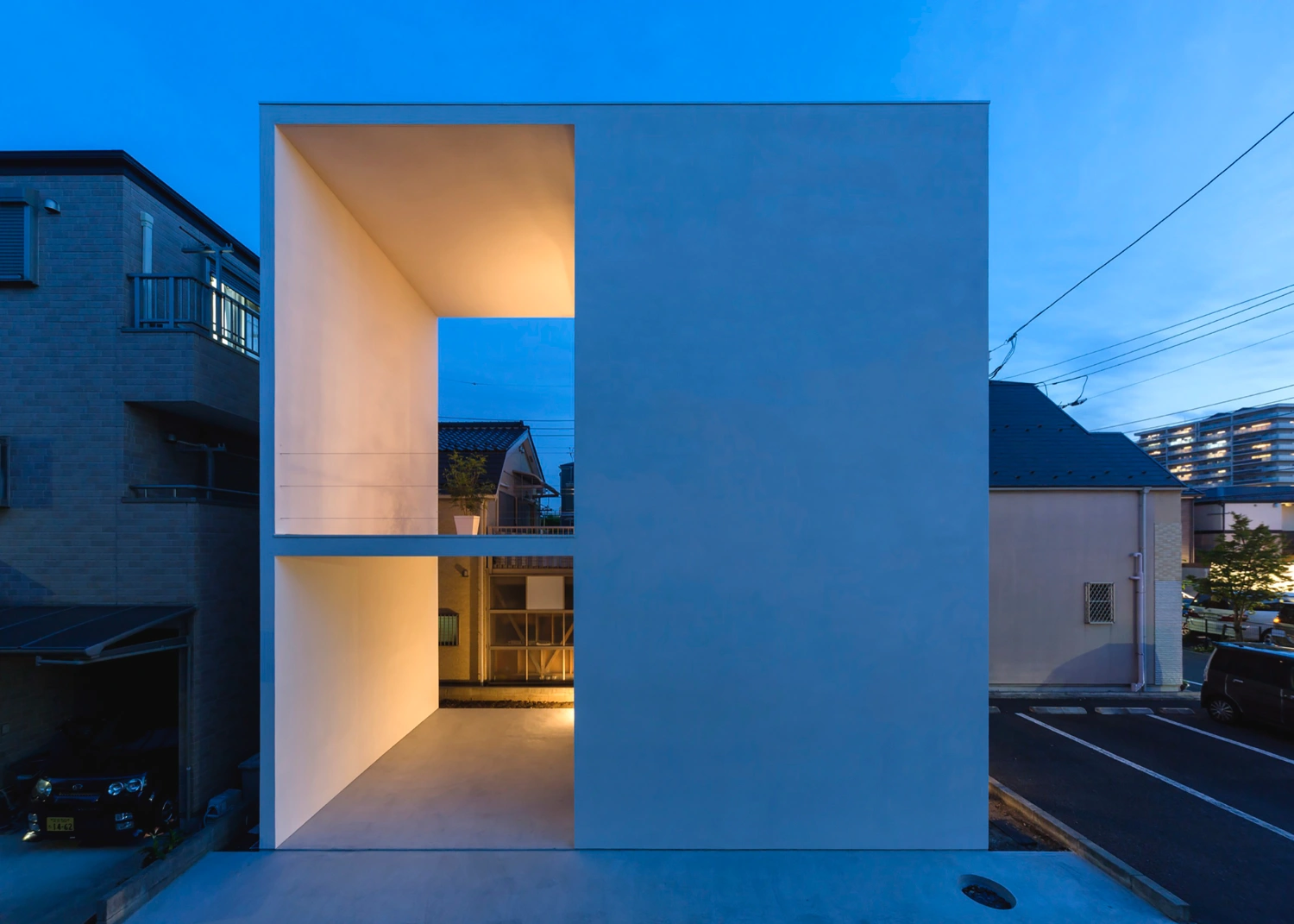 Little House with a Big Terrace by Takuro Yamamoto Architects, japan, architecture, familyhouse, minimalism, interiors