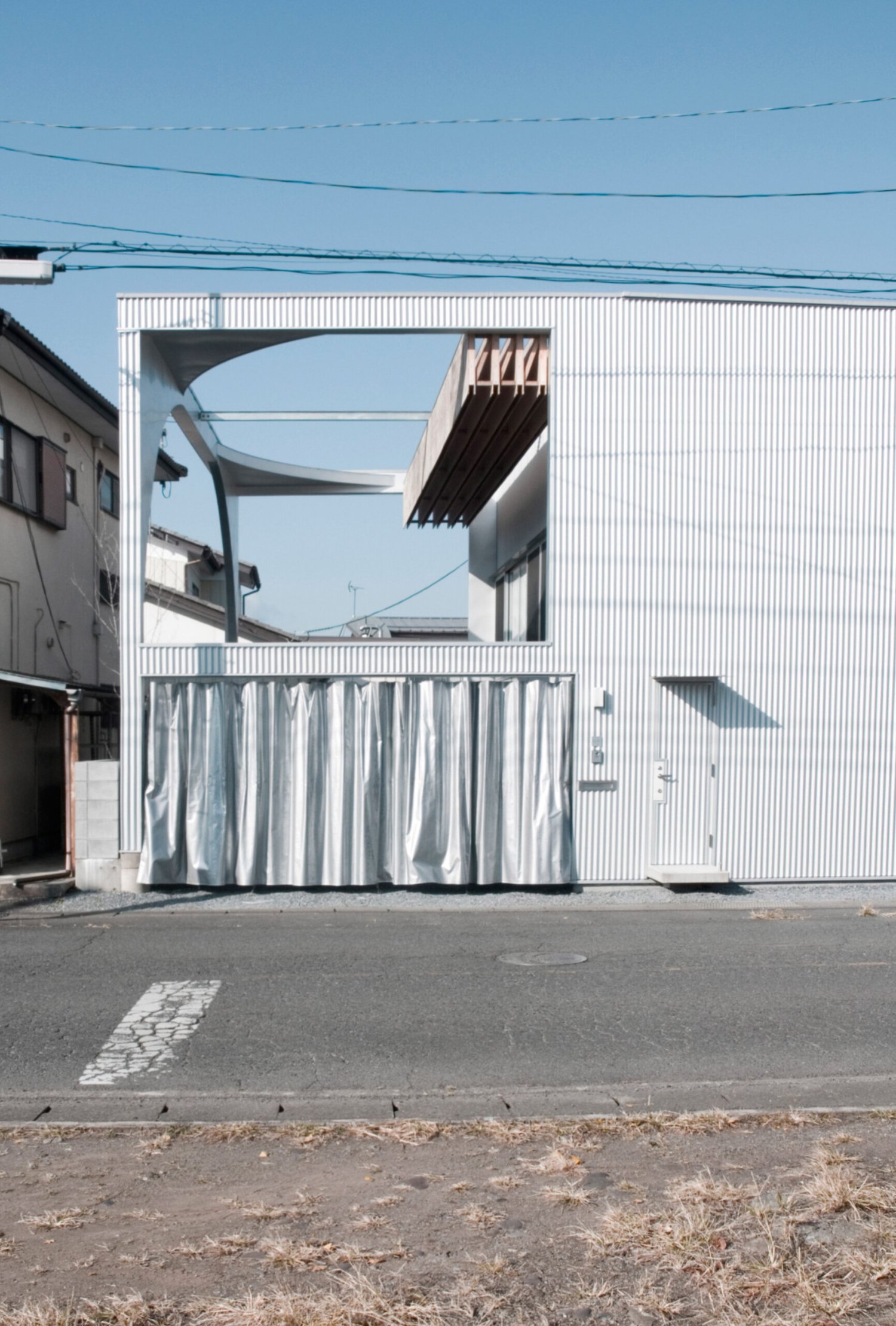 Rebuild of Koyagi House by KMR Architects, japan, minimalism, architecture, familyhouse, interiors