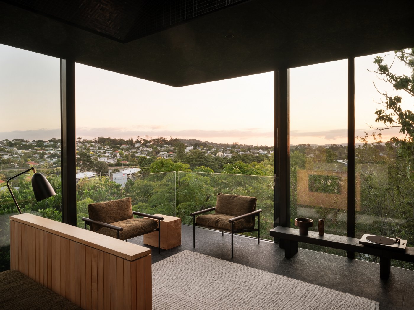 Lightly Weighted by Oli Booth, familyhouse, concrete