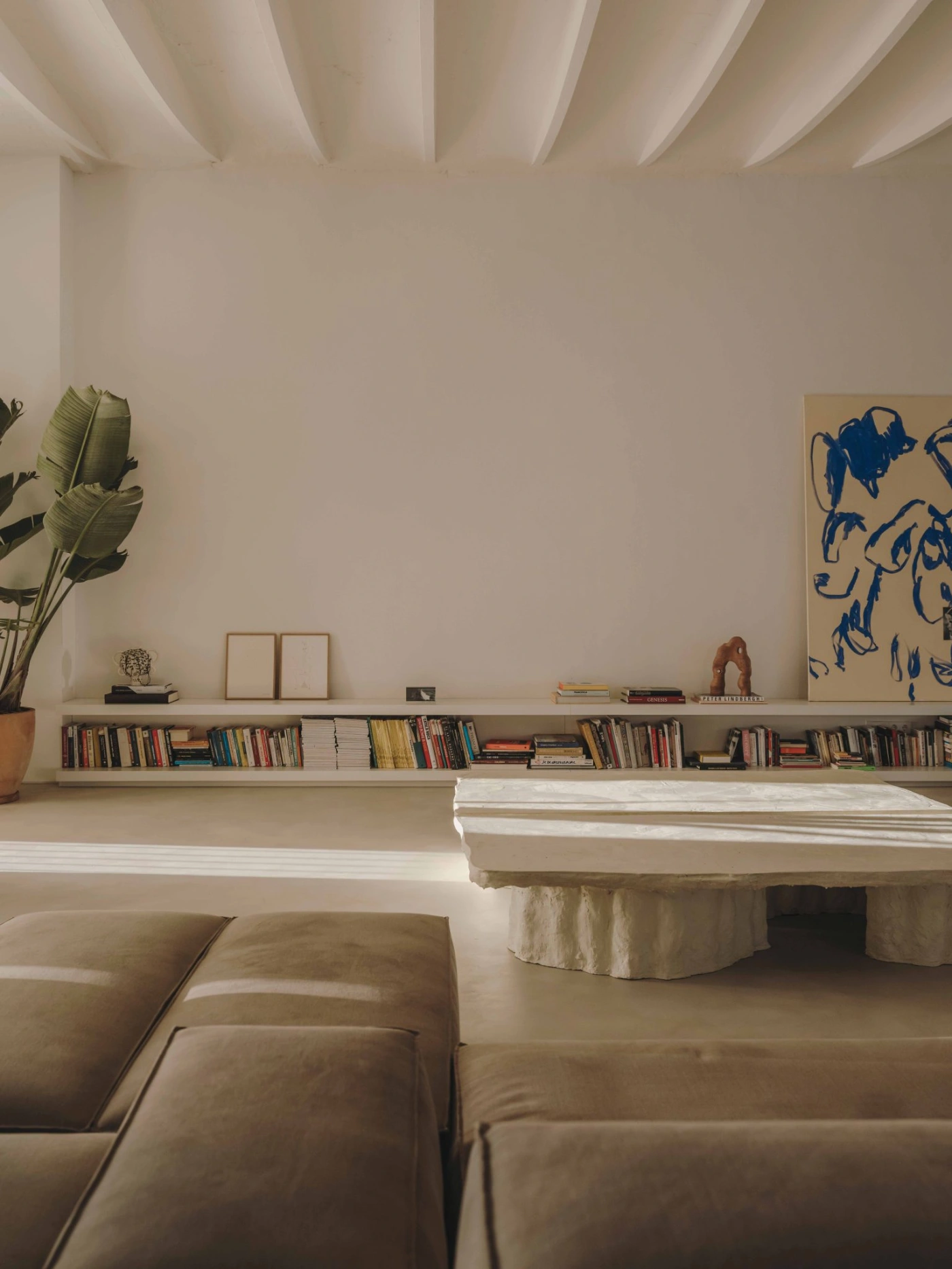 VASTO GALLERY by MESURA, artspace, gallery, apartment, interiors, renovation