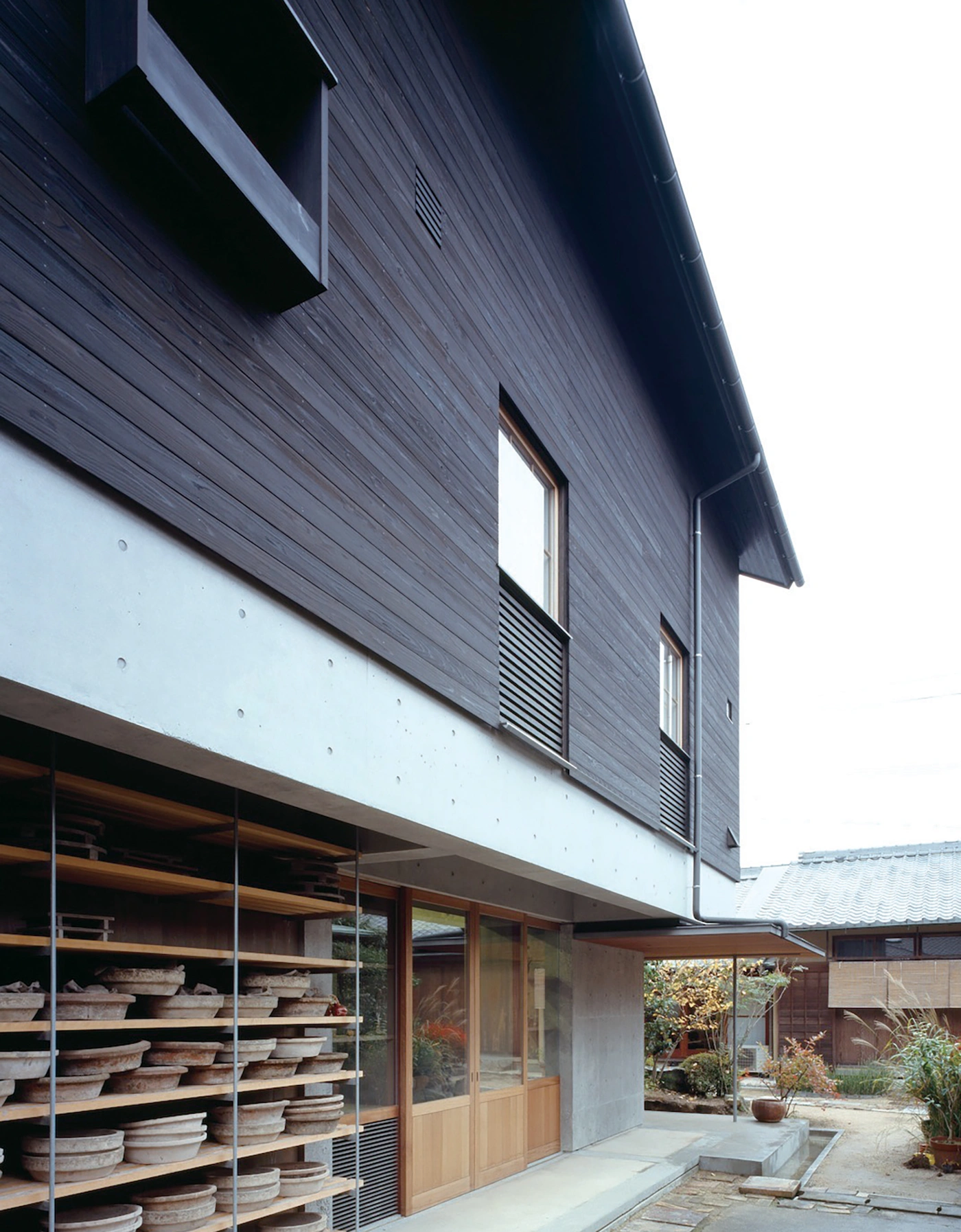 House in Imbe by Tamotsu Teshima Architects, japan, architecture, familyhouse, concrete, wood