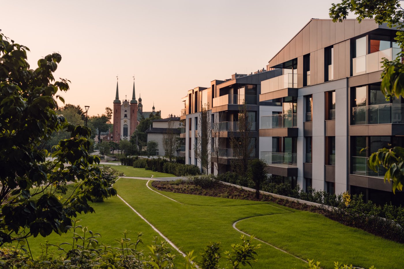 OPACKA by Invest Komfort, copper, wood, concrete, art, interiors